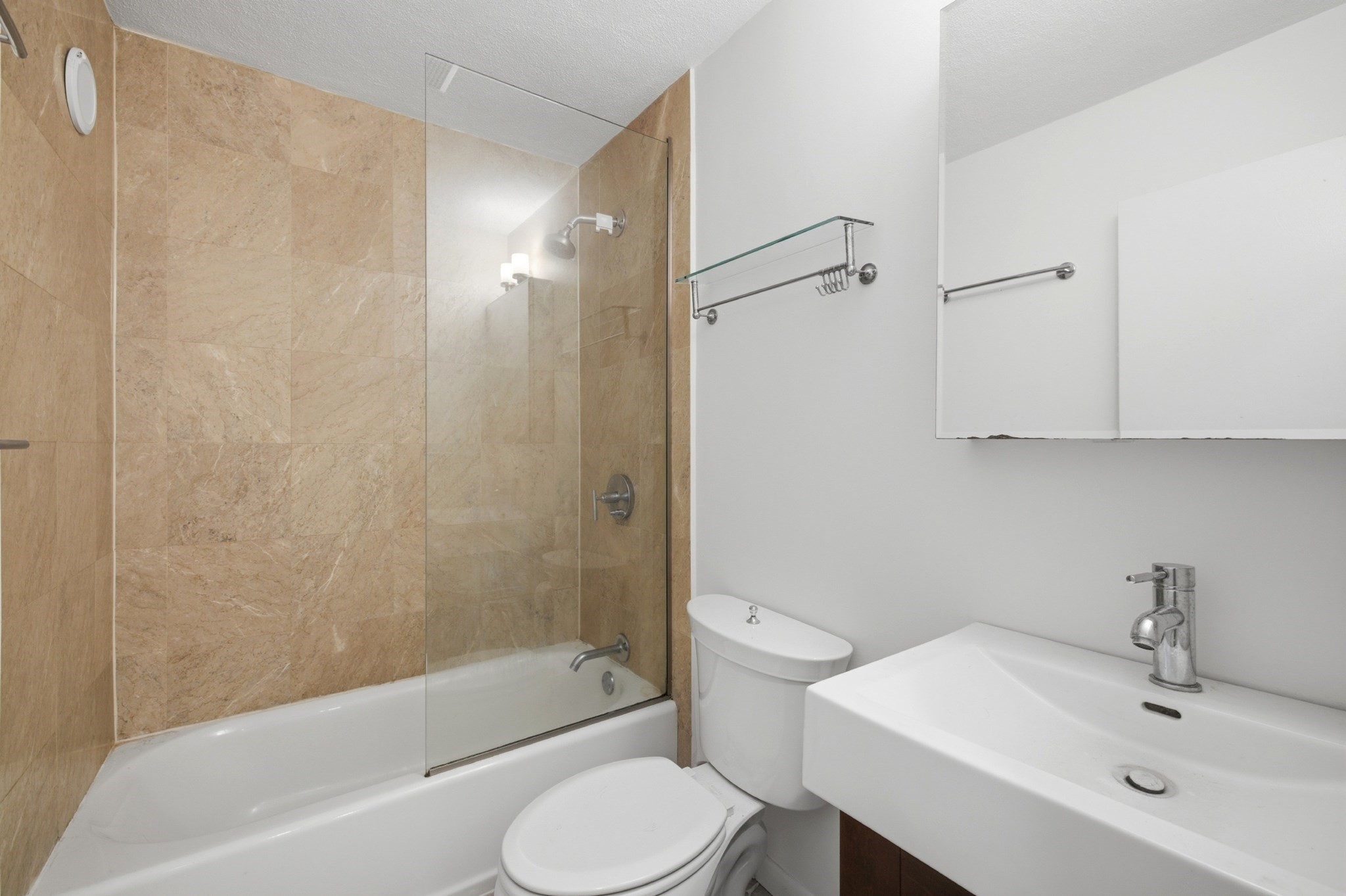29 Worcester Sq # 5