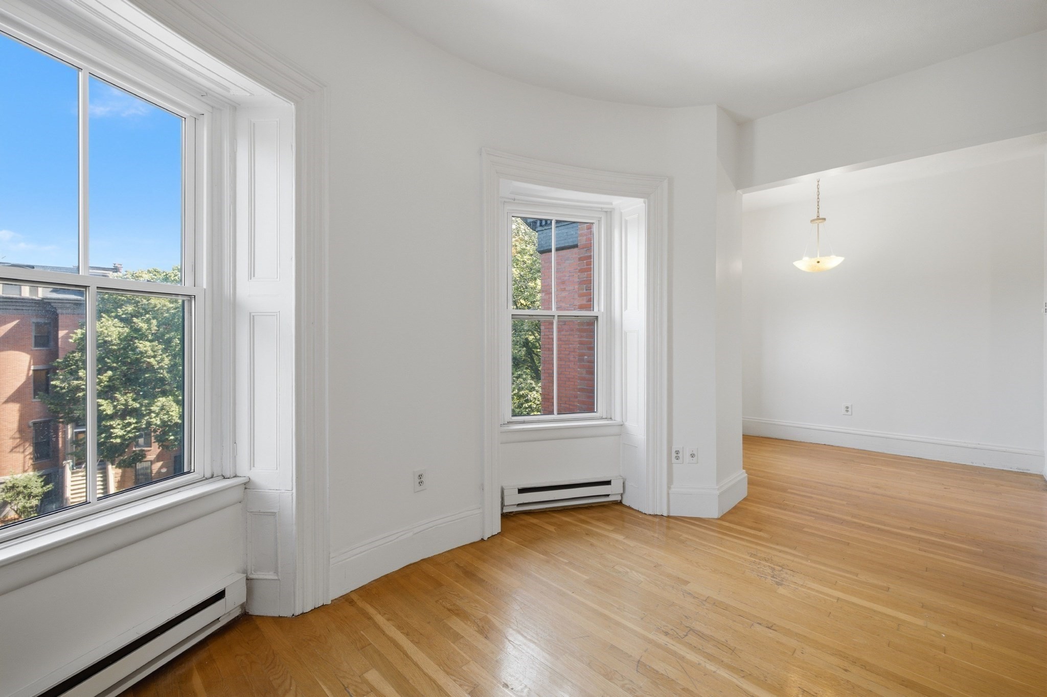 29 Worcester Sq # 5