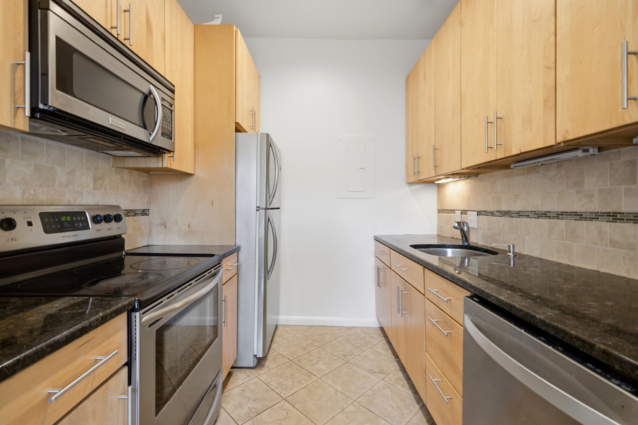 29 Worcester Sq # 5