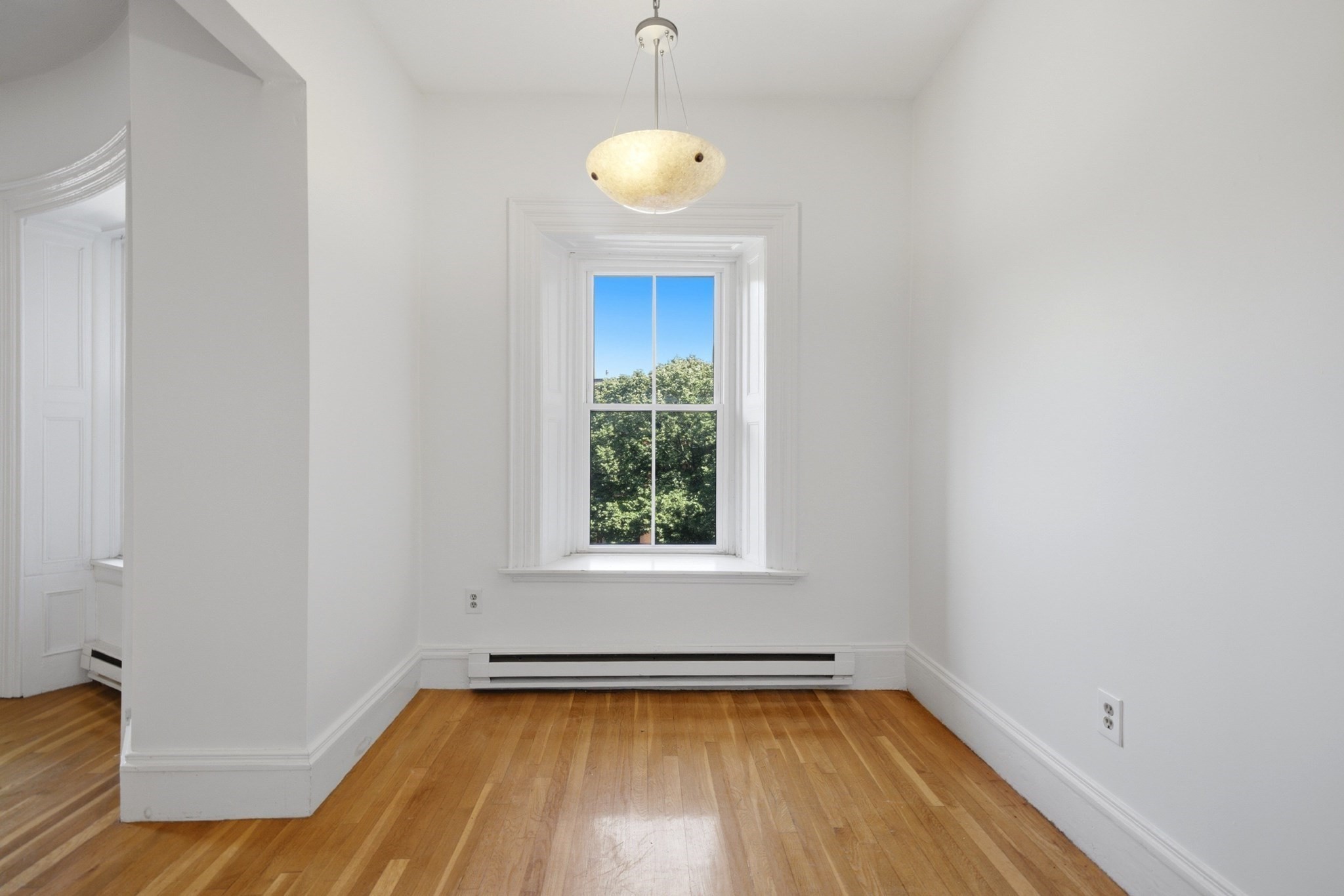 29 Worcester Sq # 5
