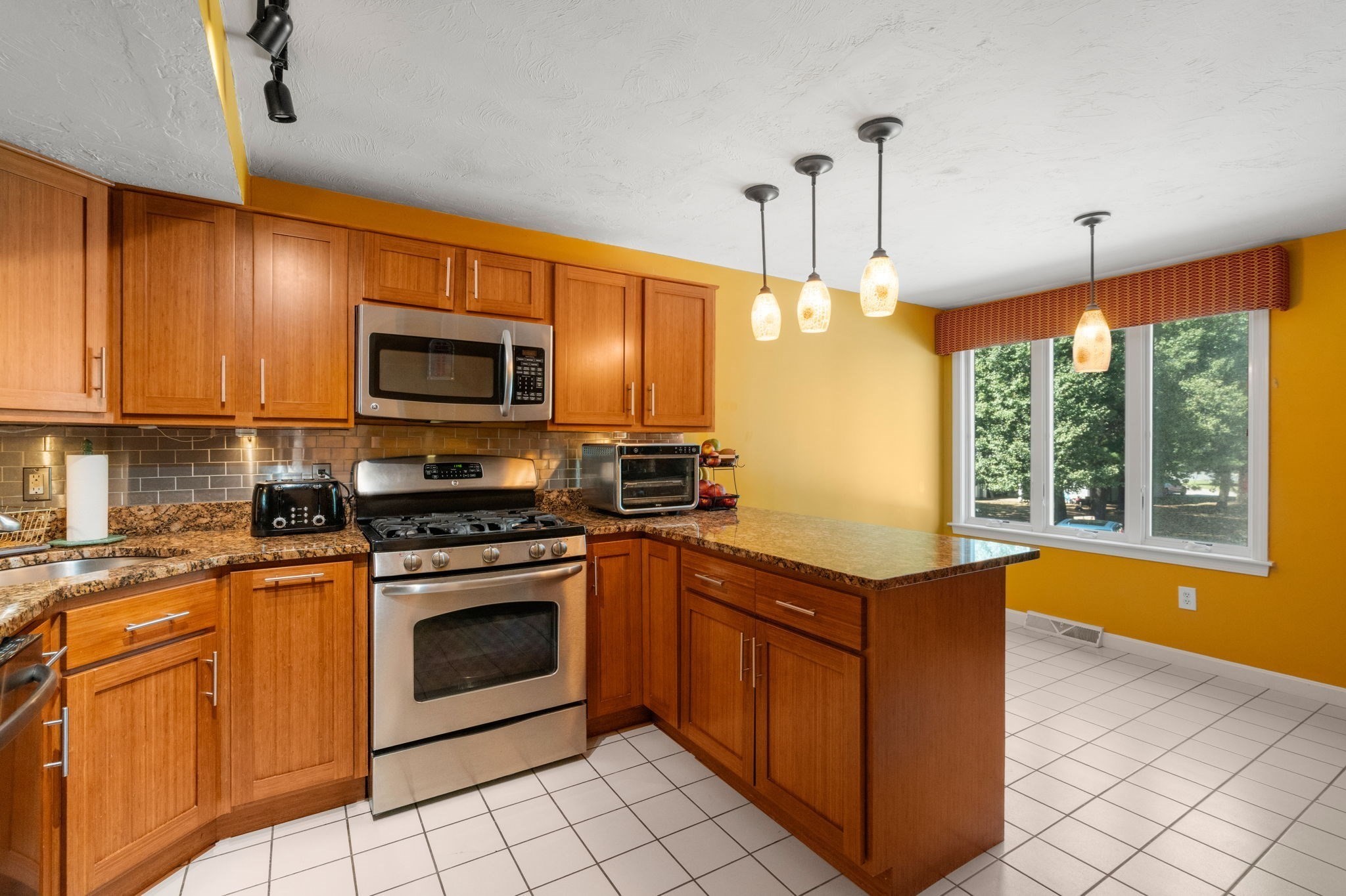 304 Erin Rd # 304