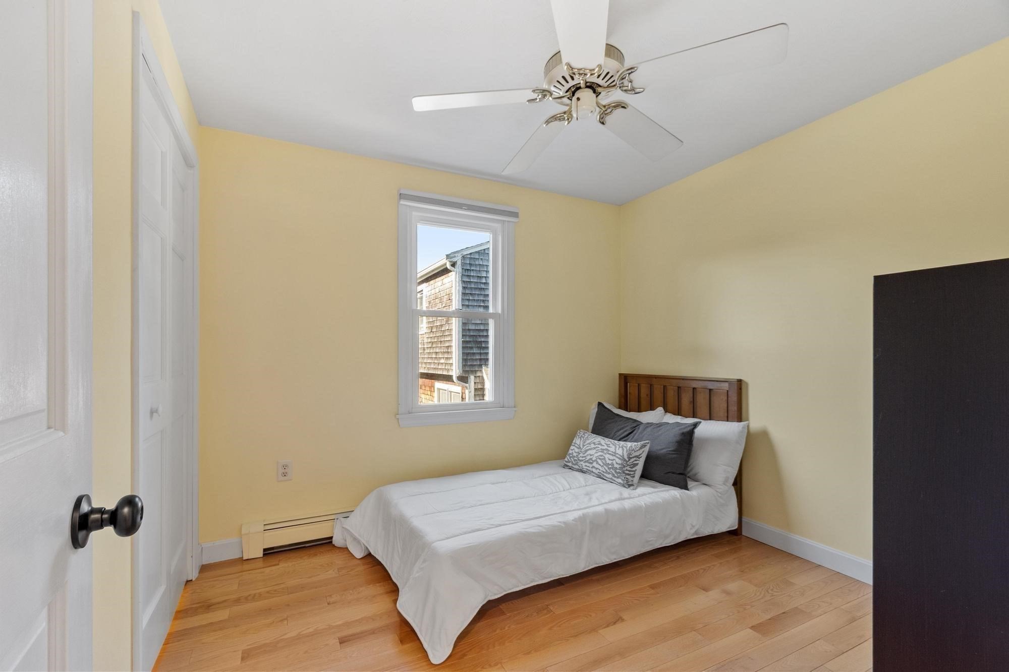 103 Allan Street # 103