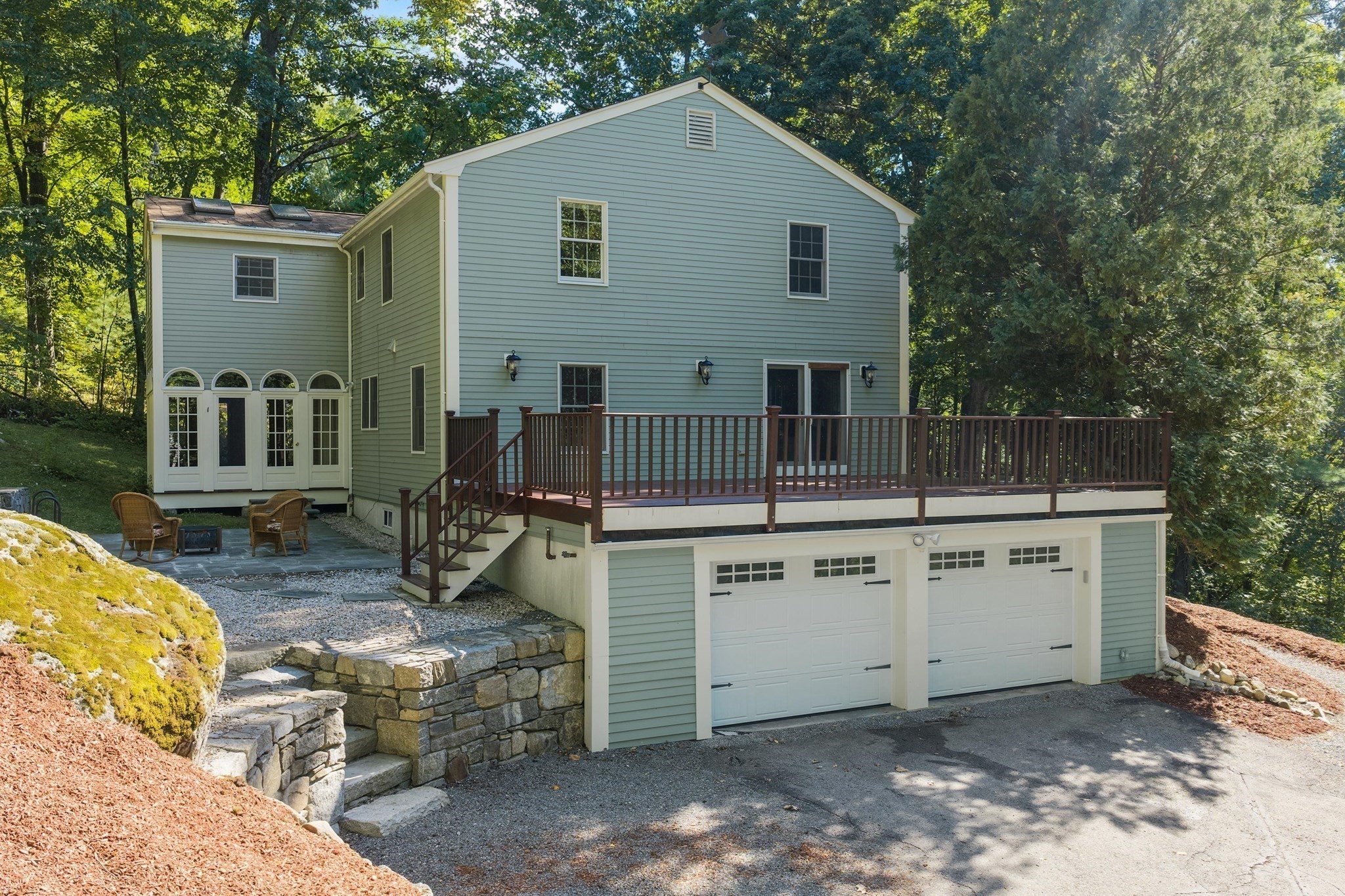 58 Gates Ln