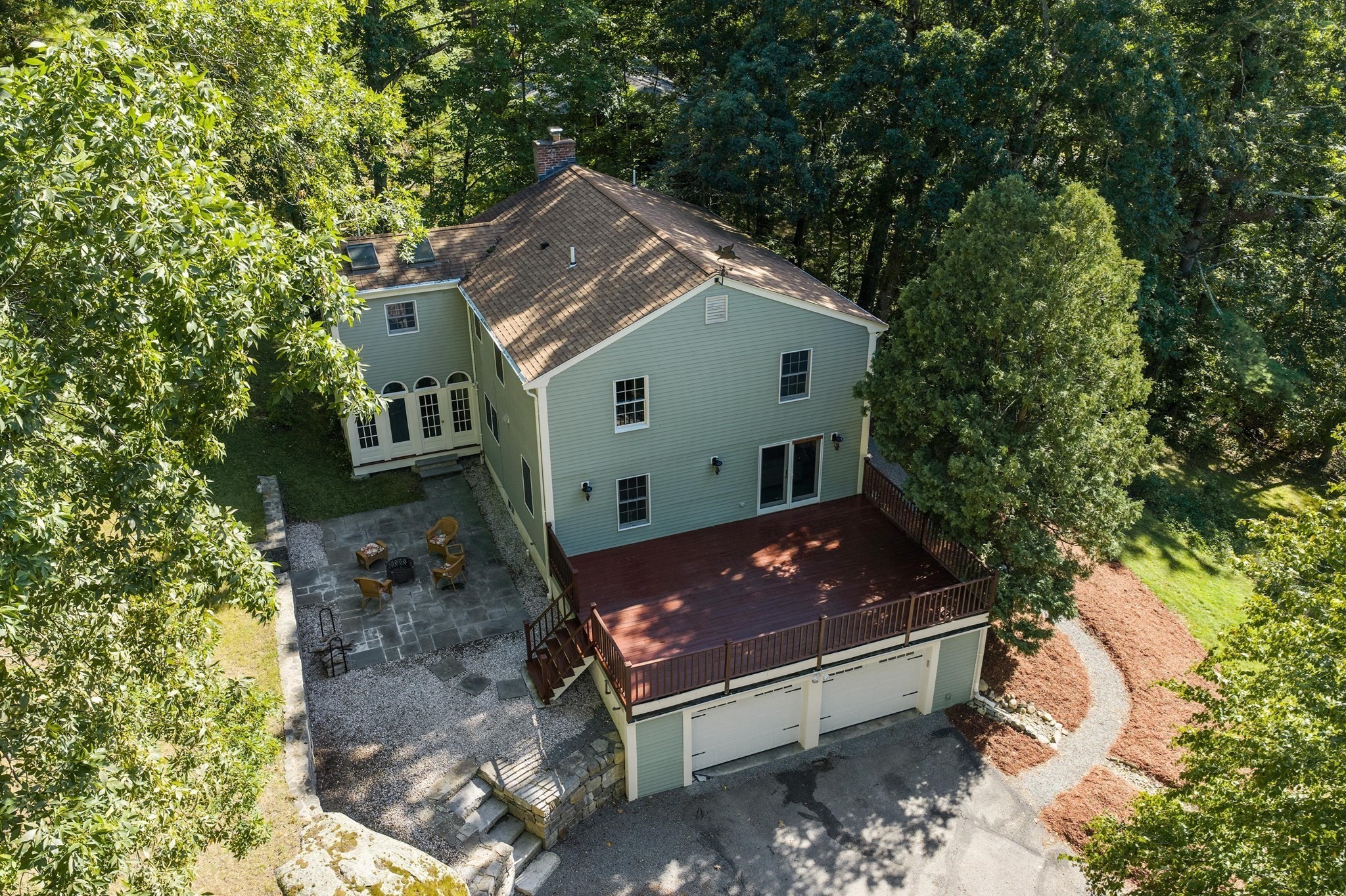58 Gates Ln
