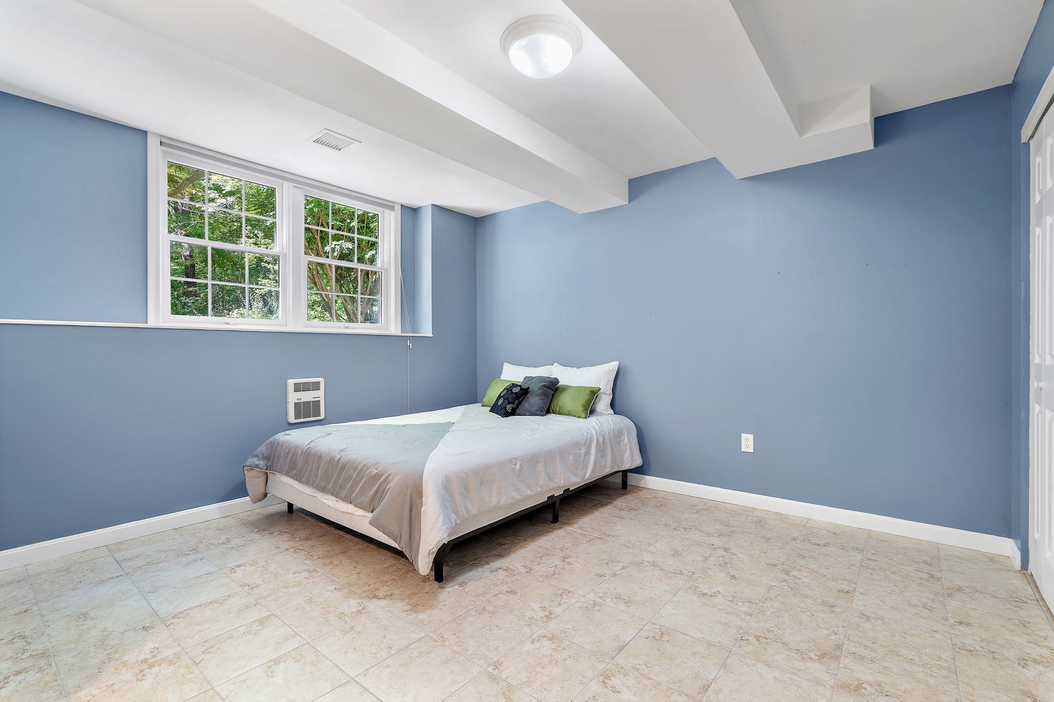 14 Annie Moore Road