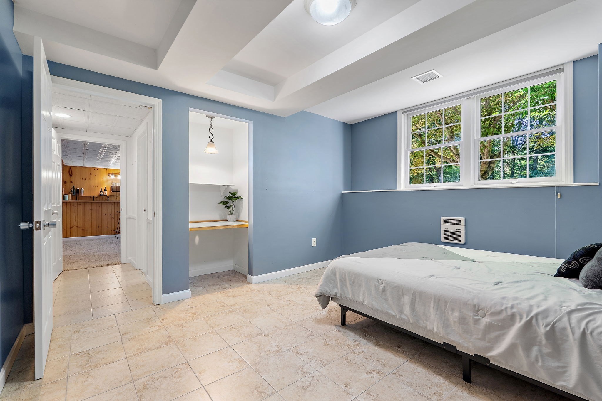 14 Annie Moore Road