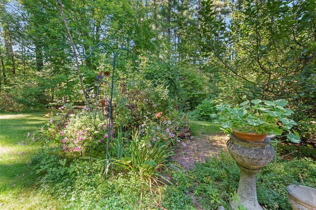16 French Rd