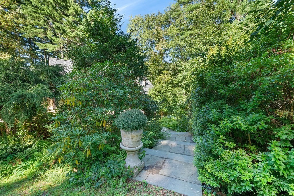 16 French Rd