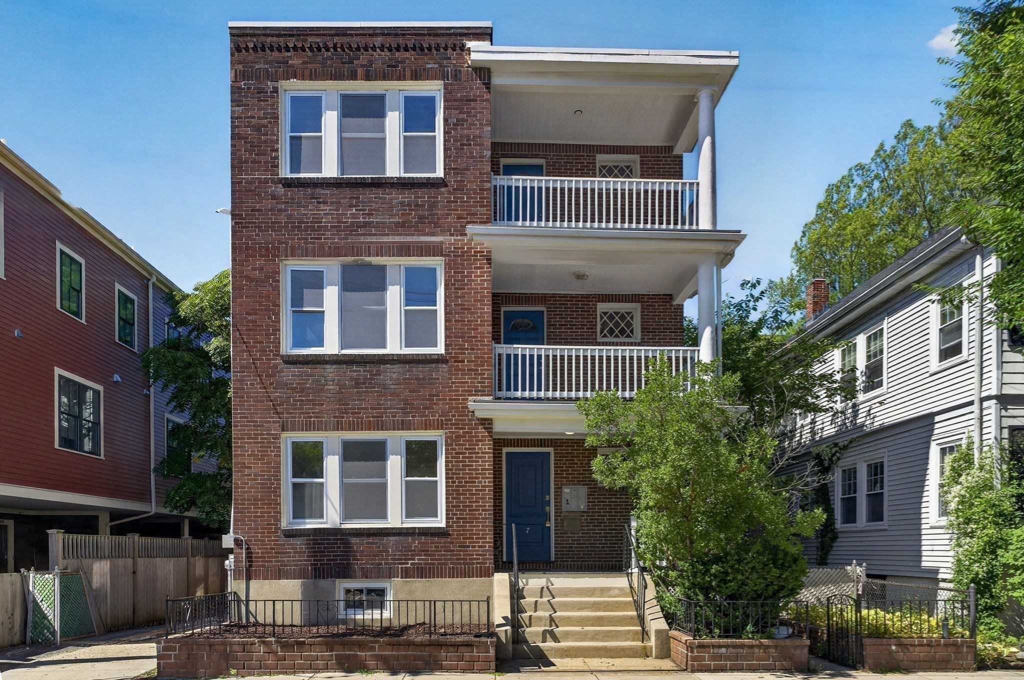 7 Richard Ave # 3