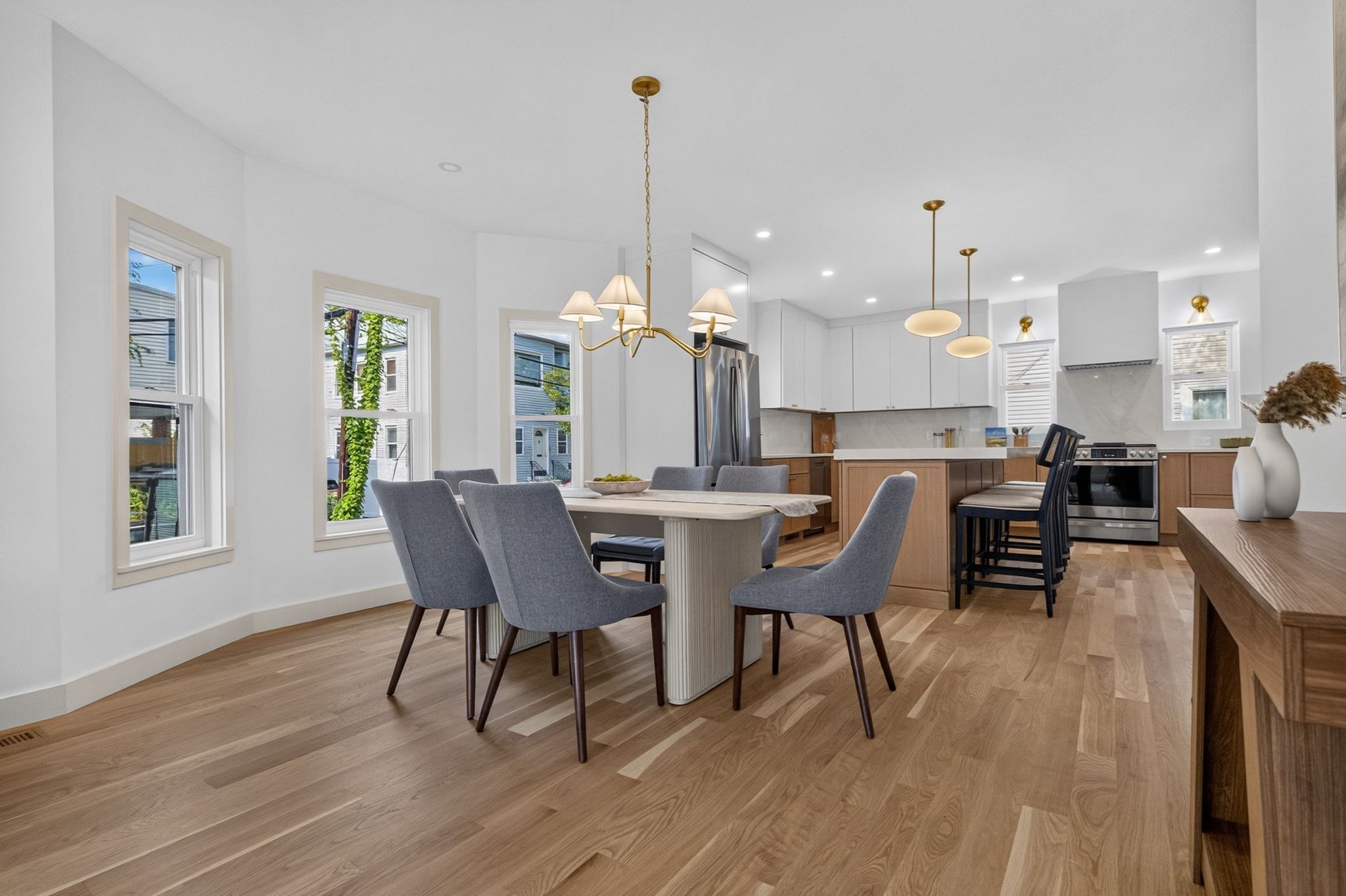 11 Morrison Ave