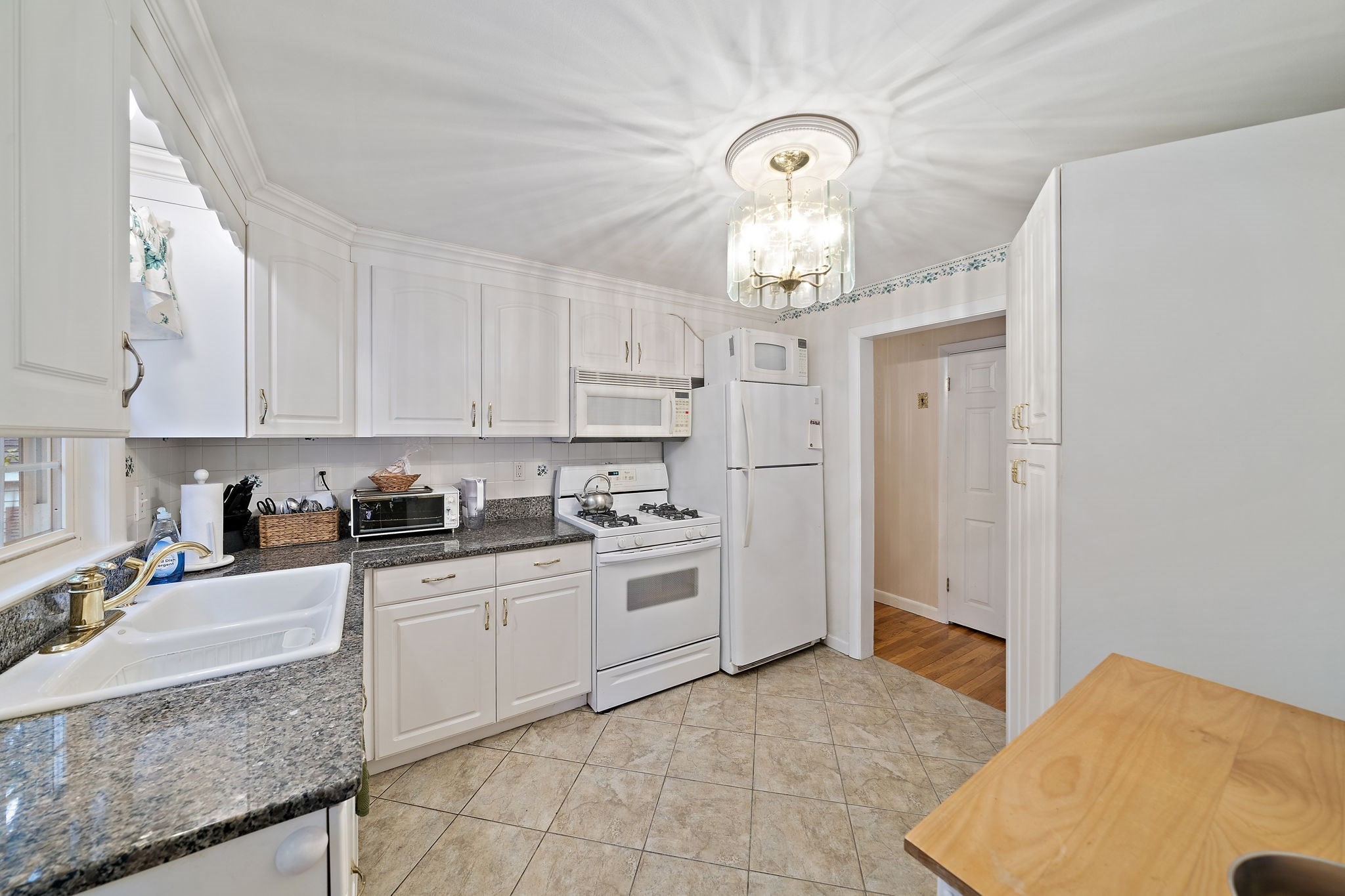 305 Mill Street