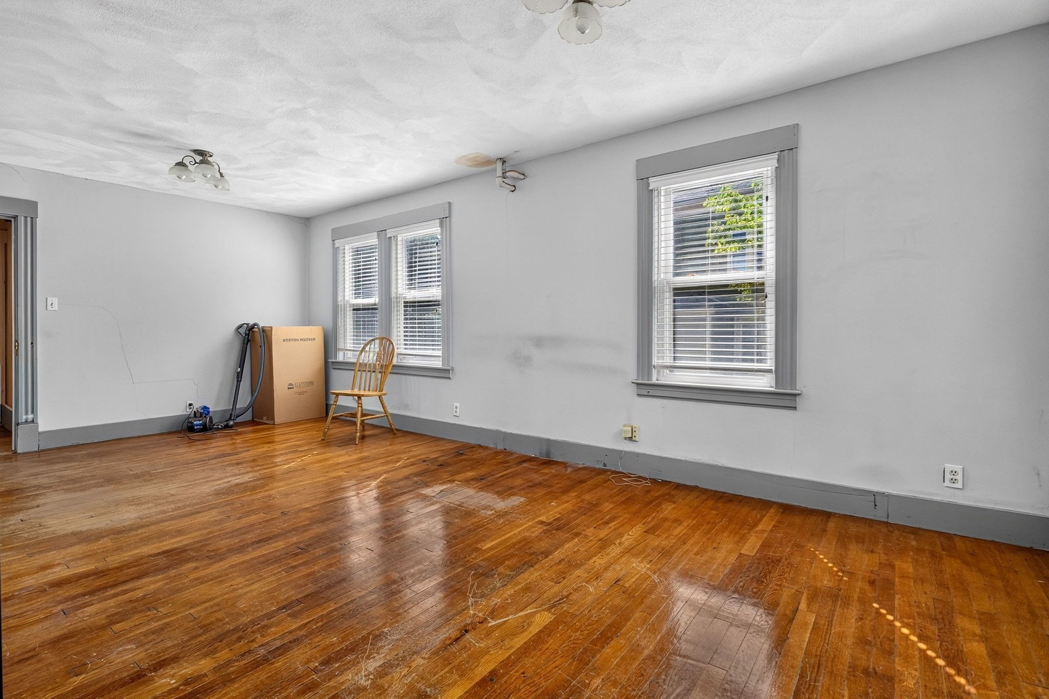218-220 Walden St