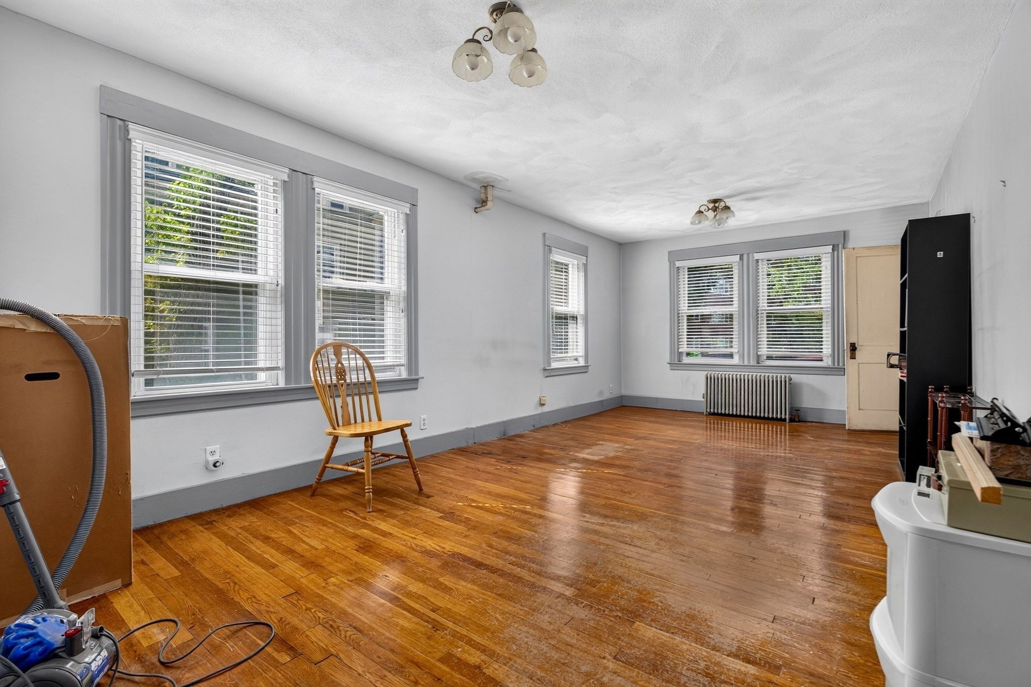 218-220 Walden St