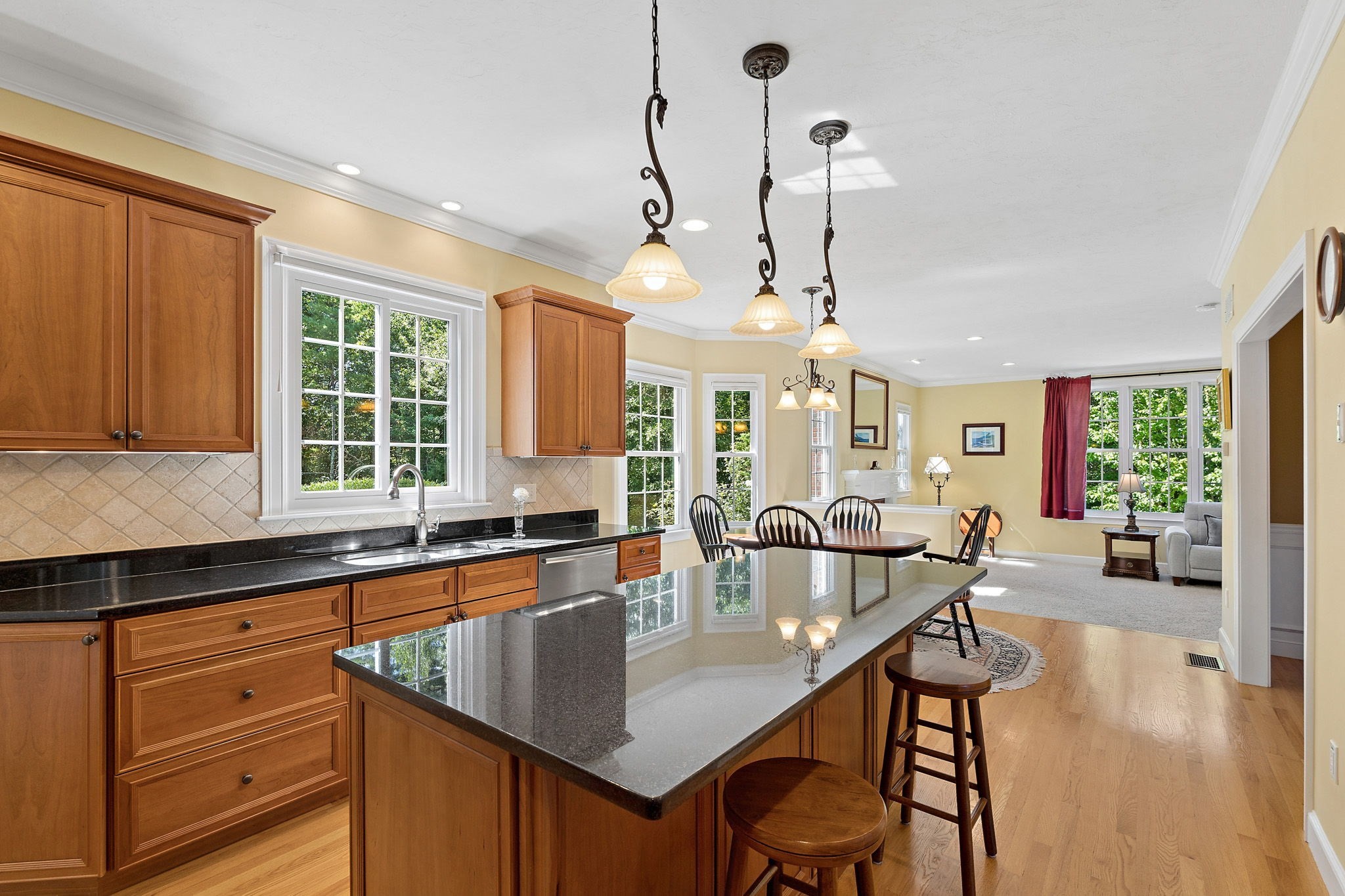 7 Sylvan Dr