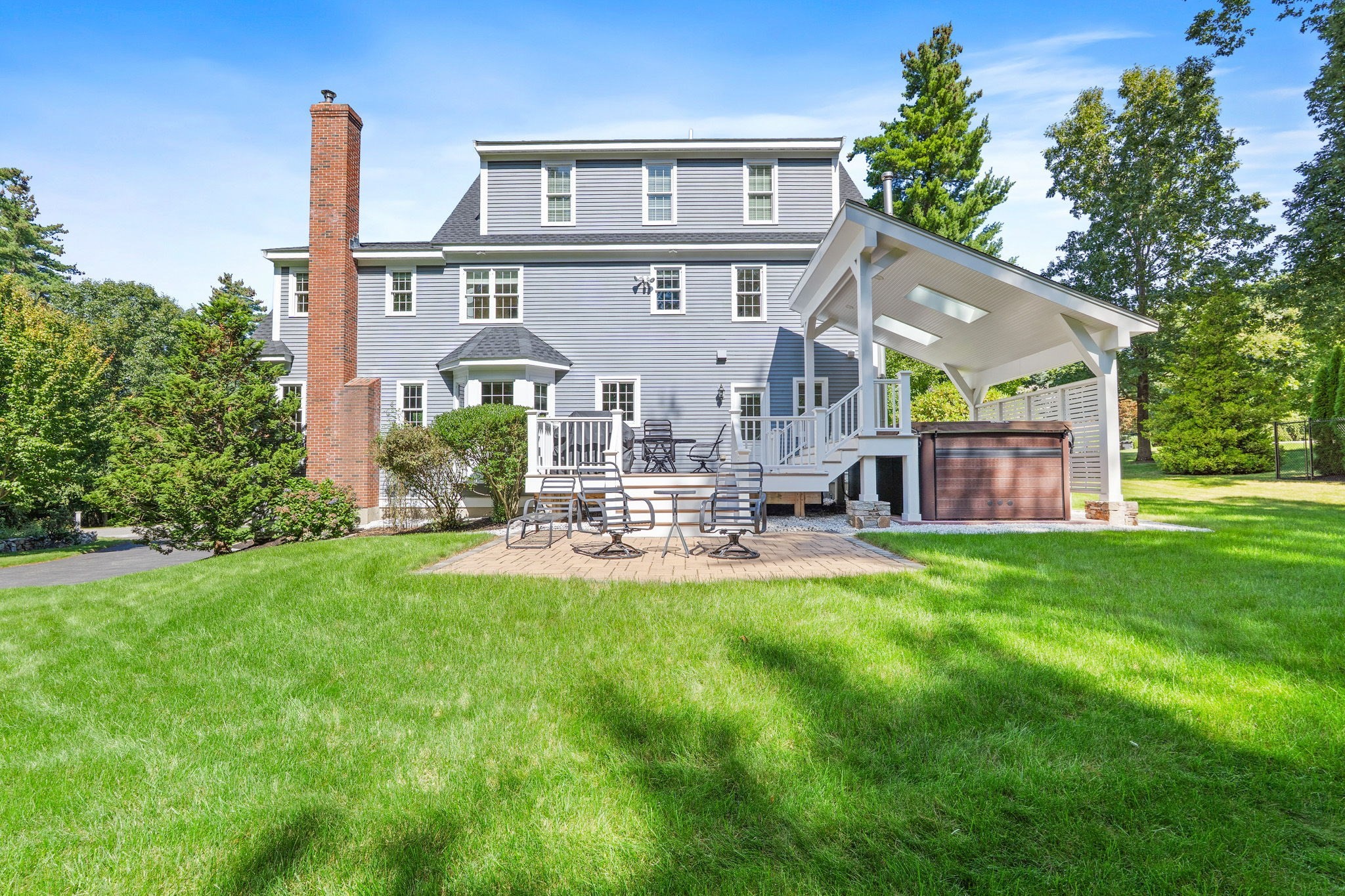 7 Sylvan Dr