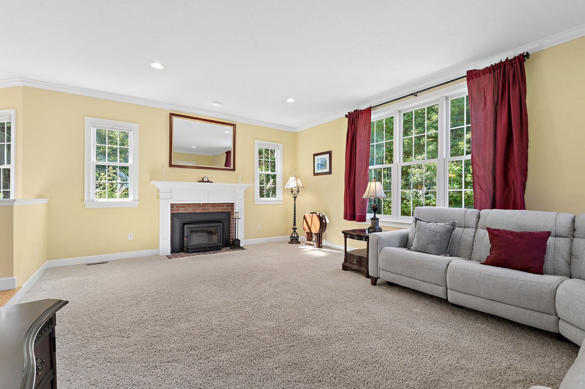 7 Sylvan Dr
