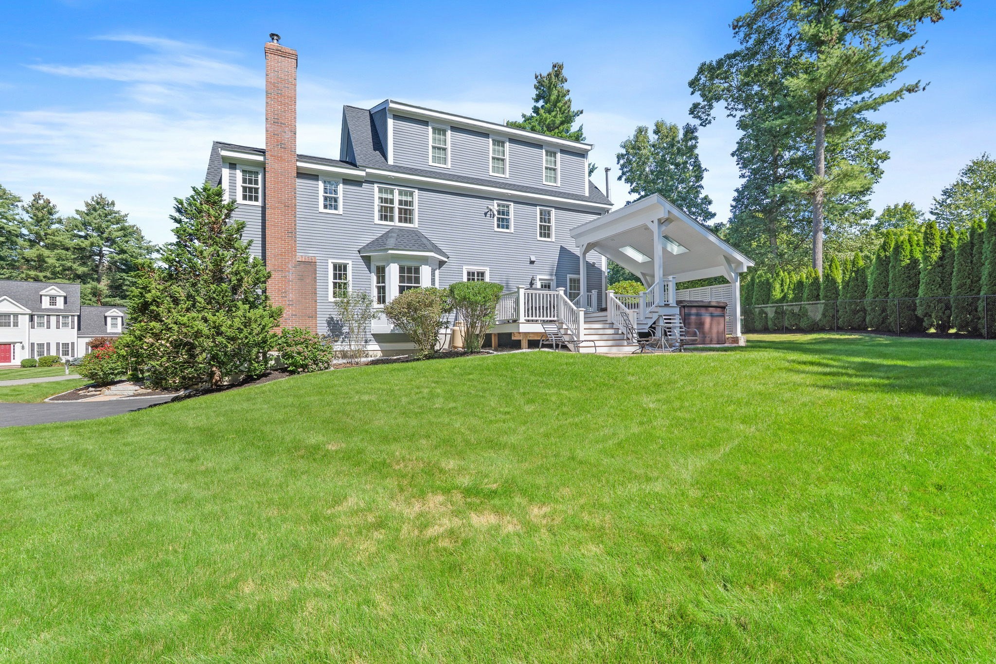 7 Sylvan Dr