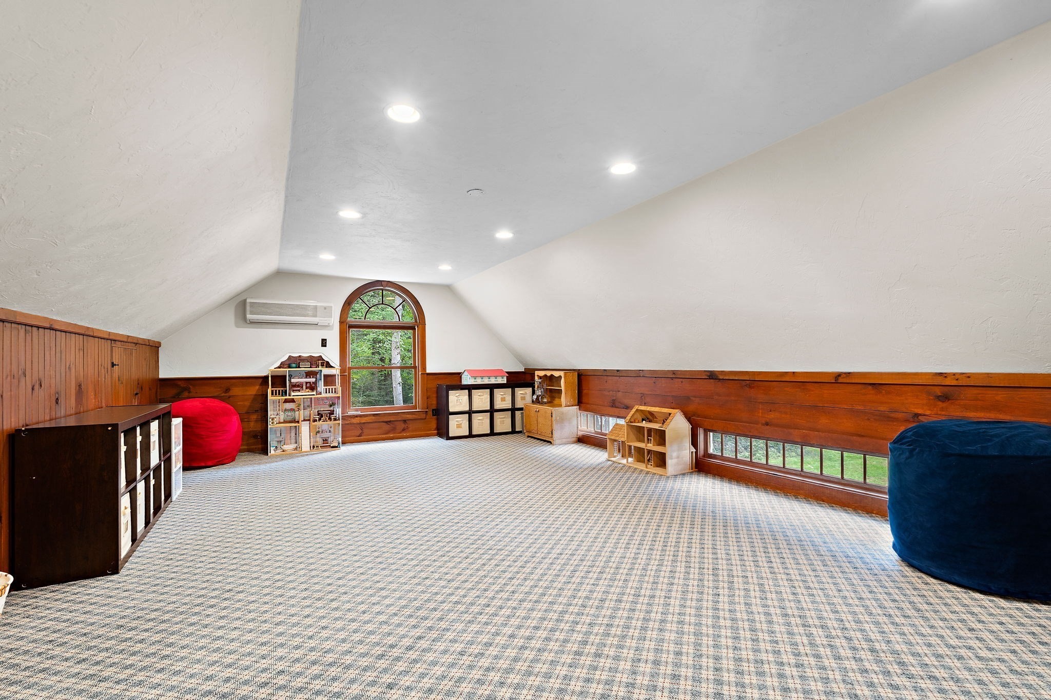 50 Nashaway Road