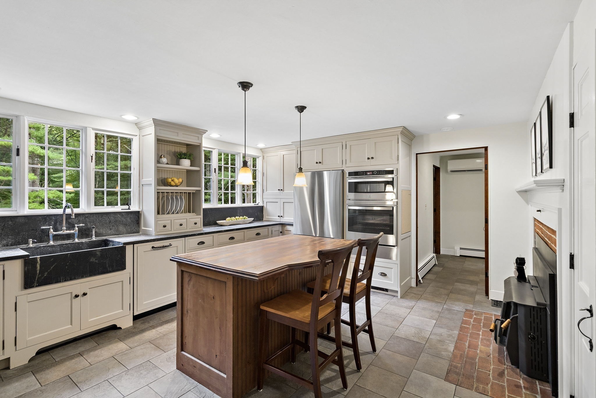 35 Bare Hill Road