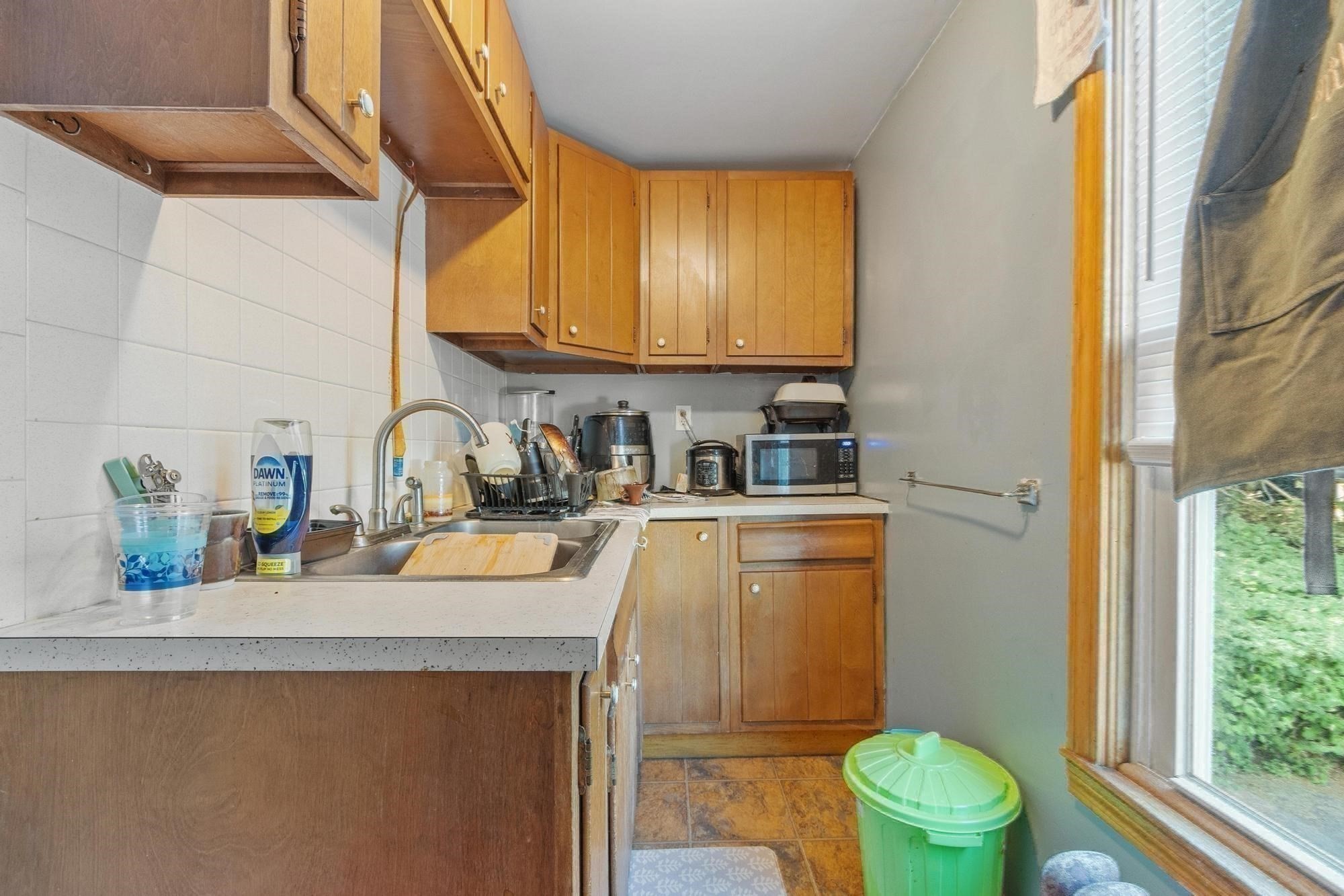 255 Greenwood St