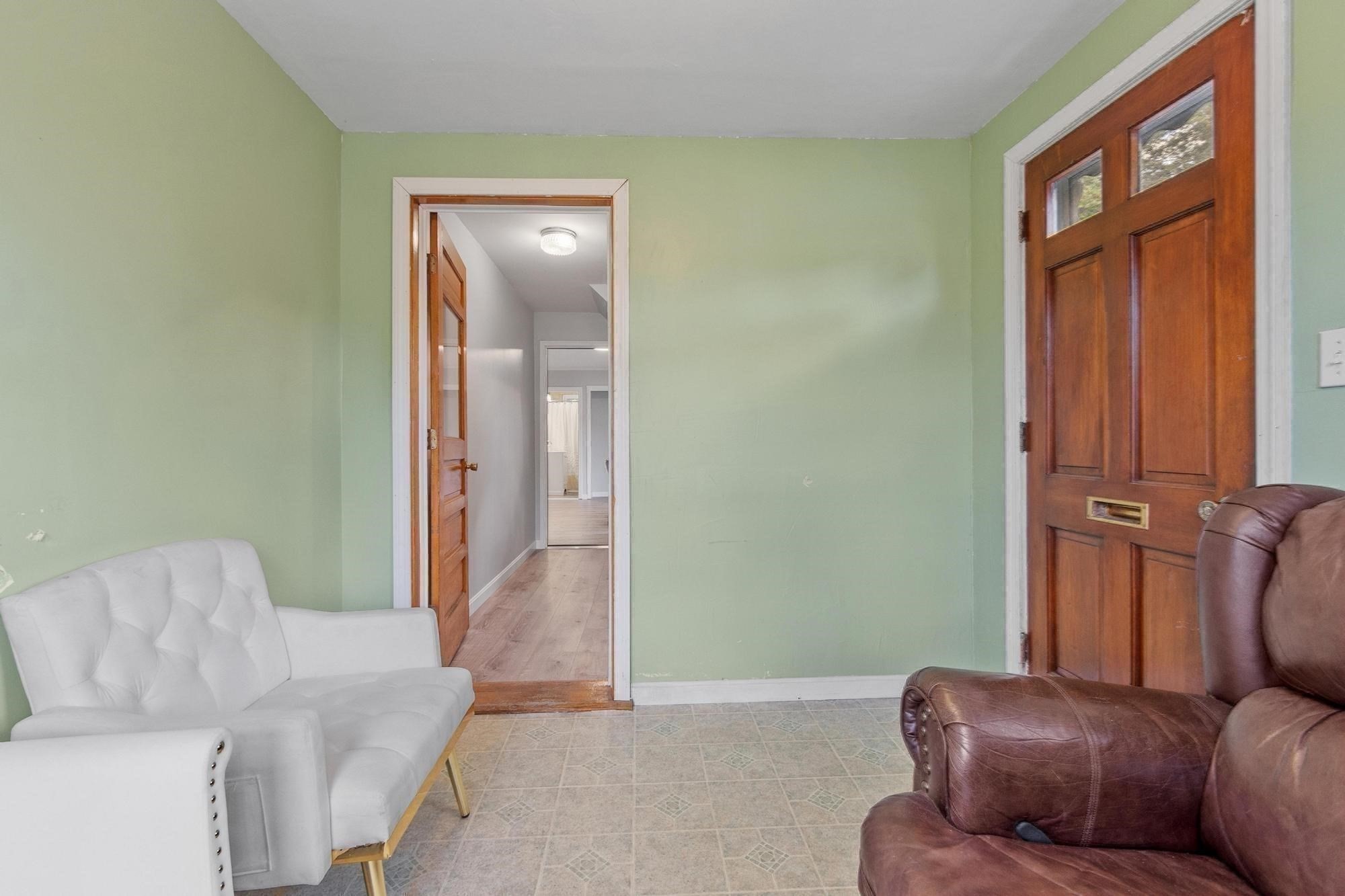 255 Greenwood St