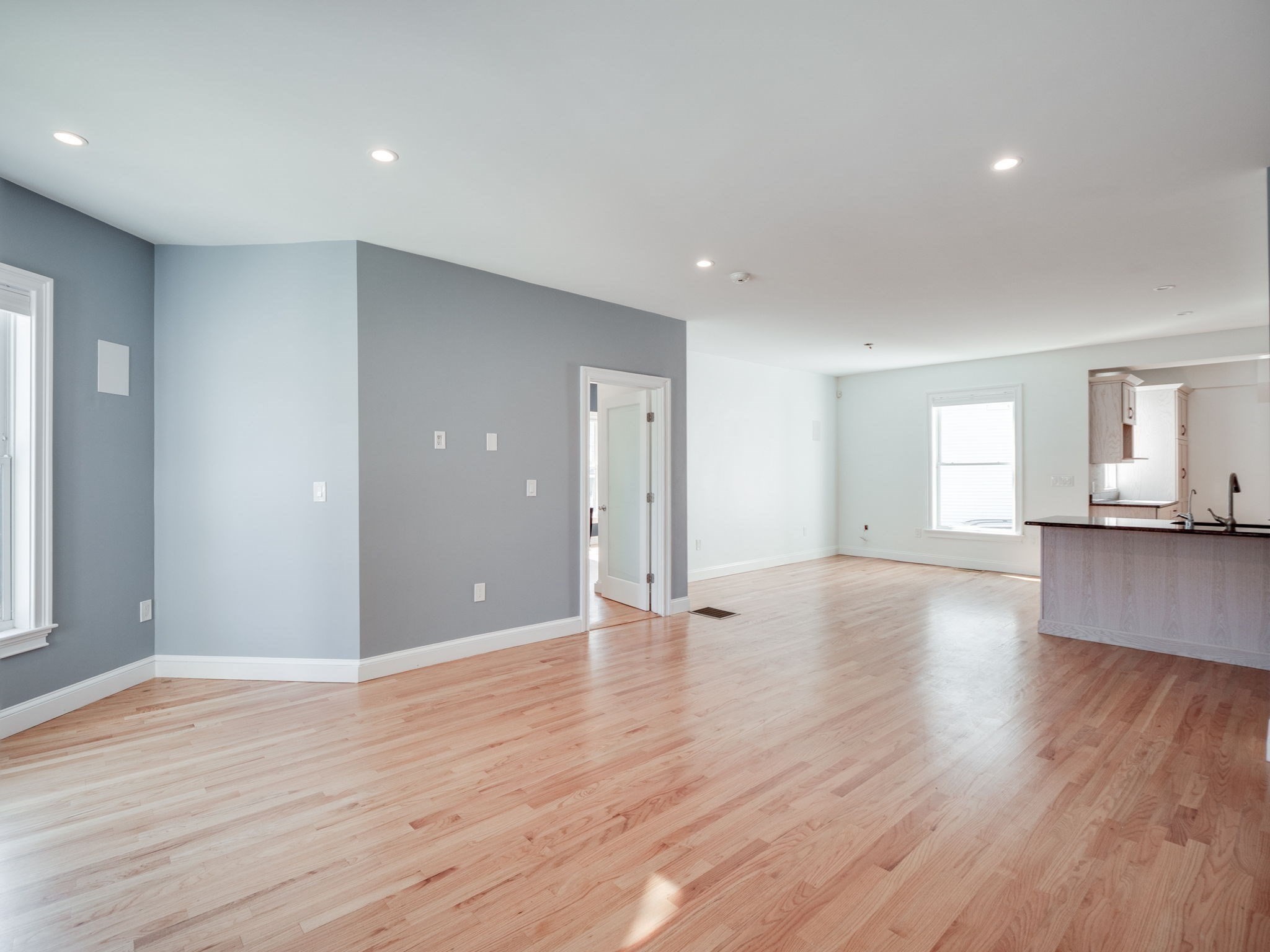 390 Medford St # 1A