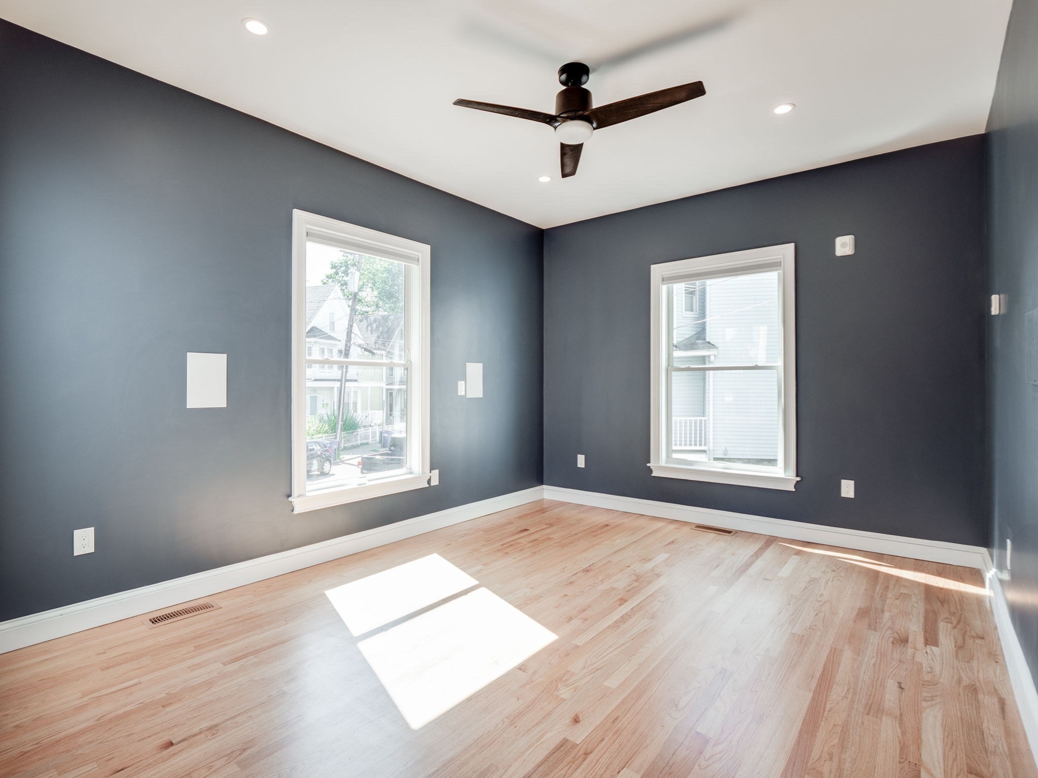 390 Medford St # 1A