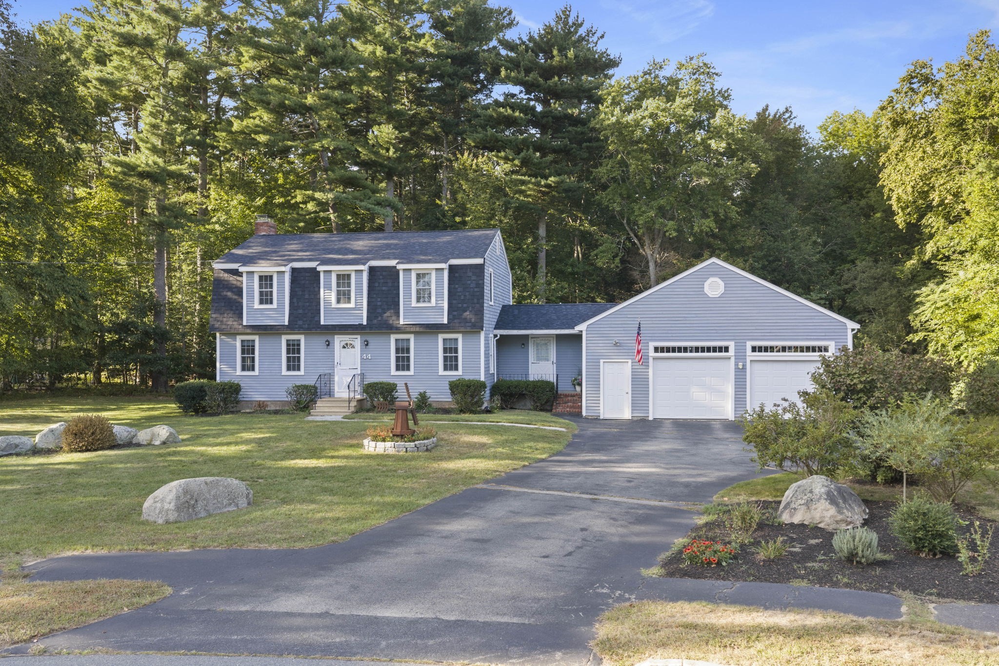 44 Pine Island Rd