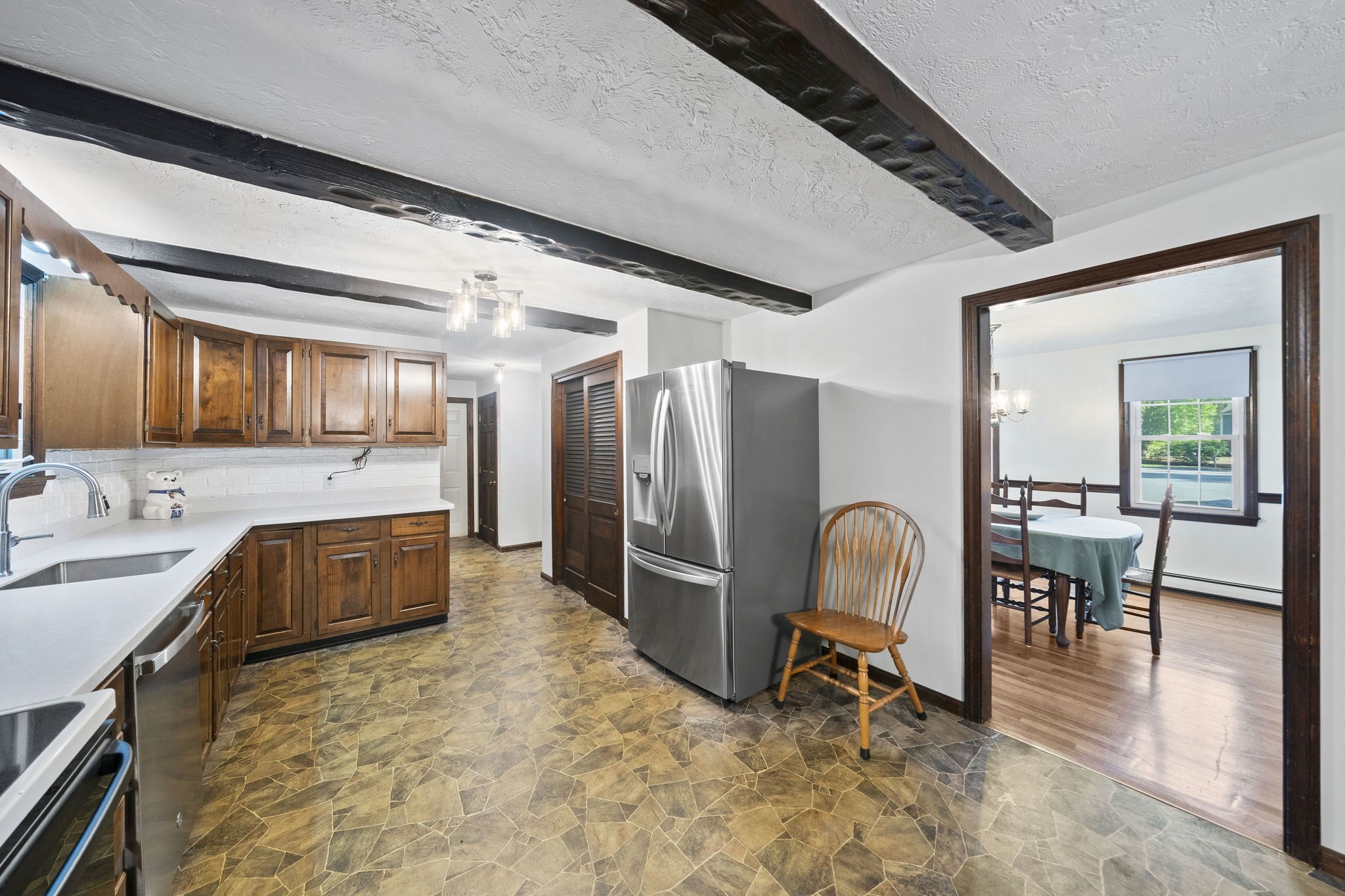 44 Pine Island Rd