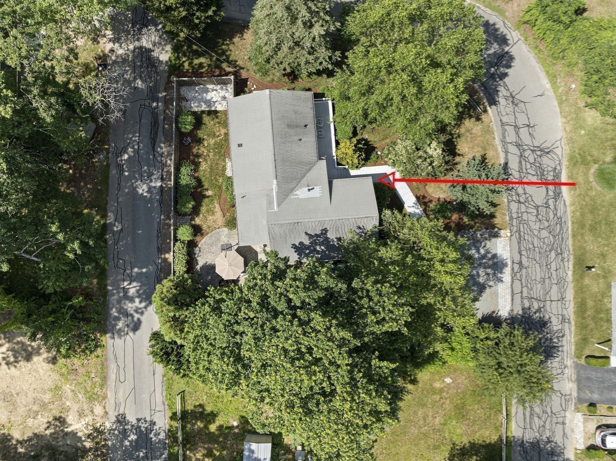 7 Elliot St
