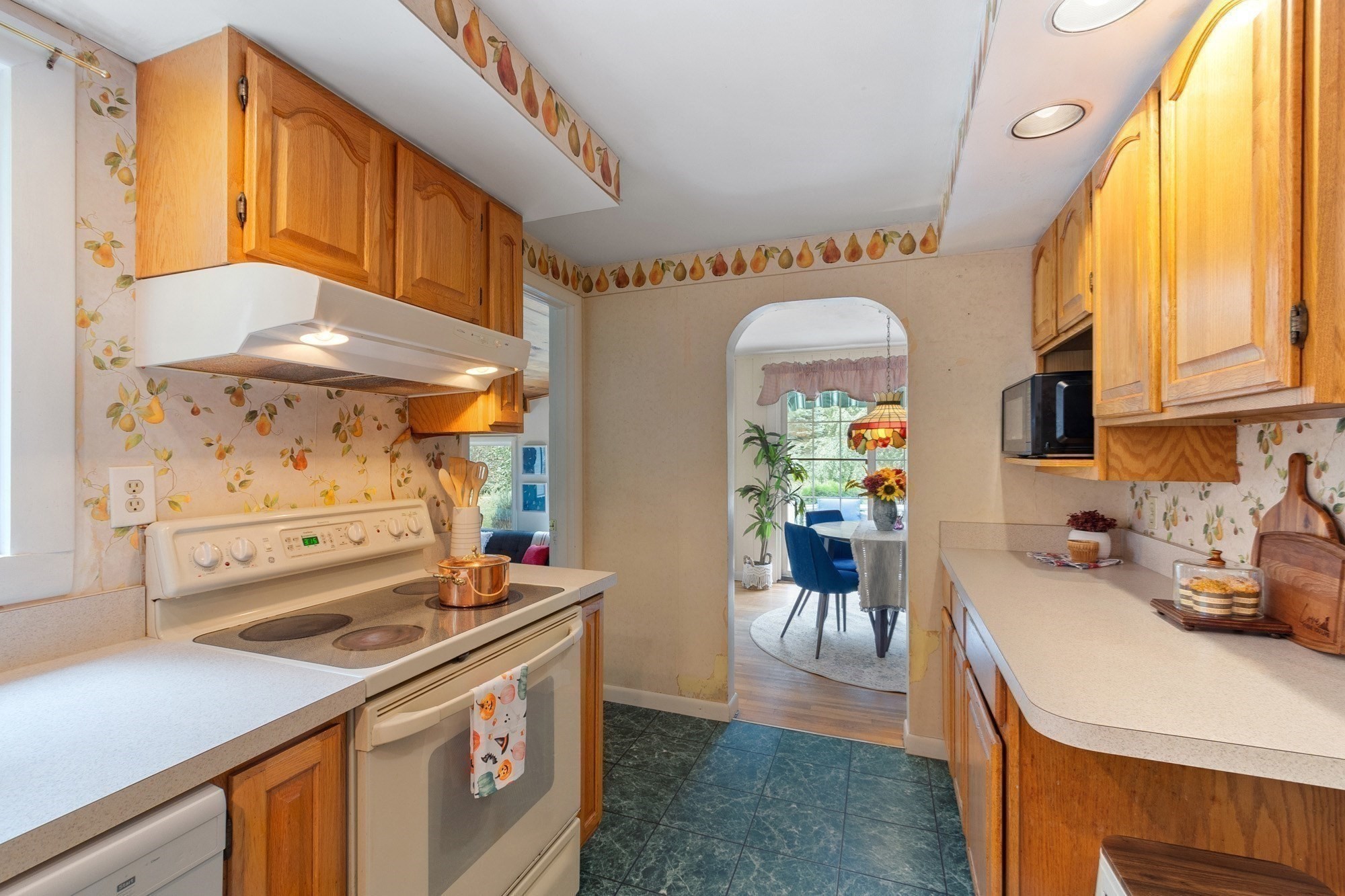 74 Davidson Rd