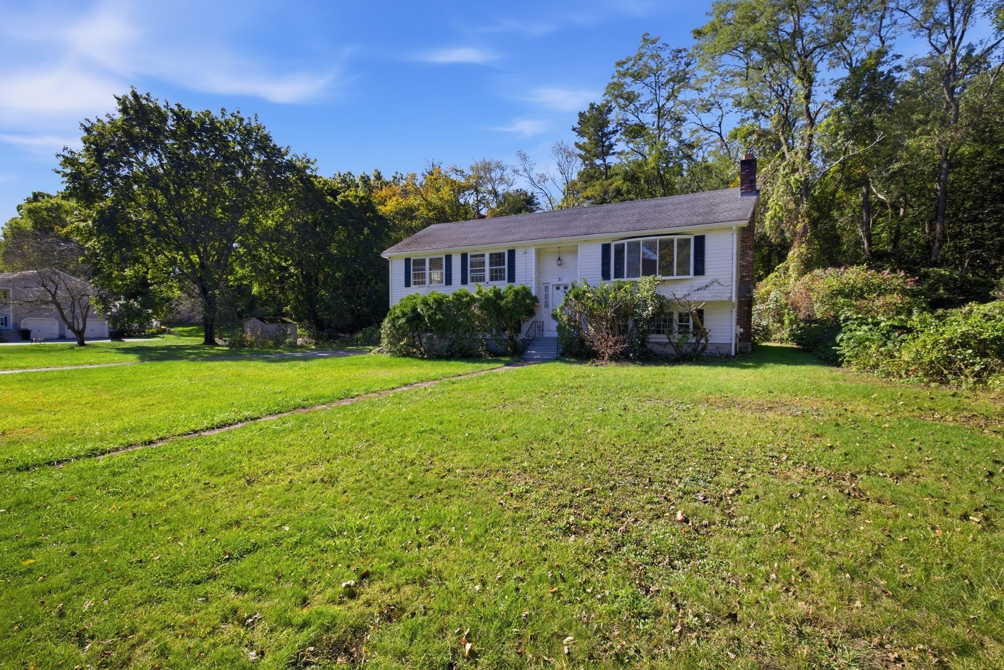 21 Woodpark Circle