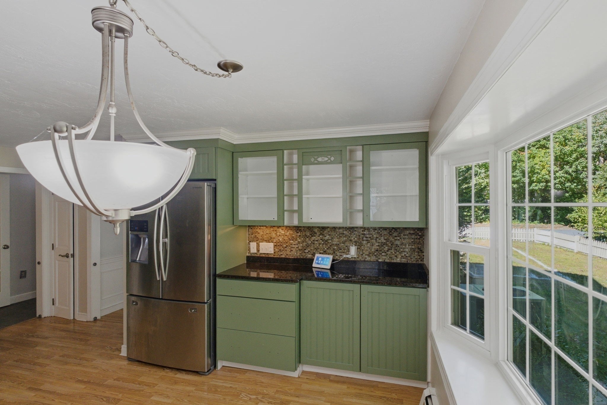 76 Carroll Dr