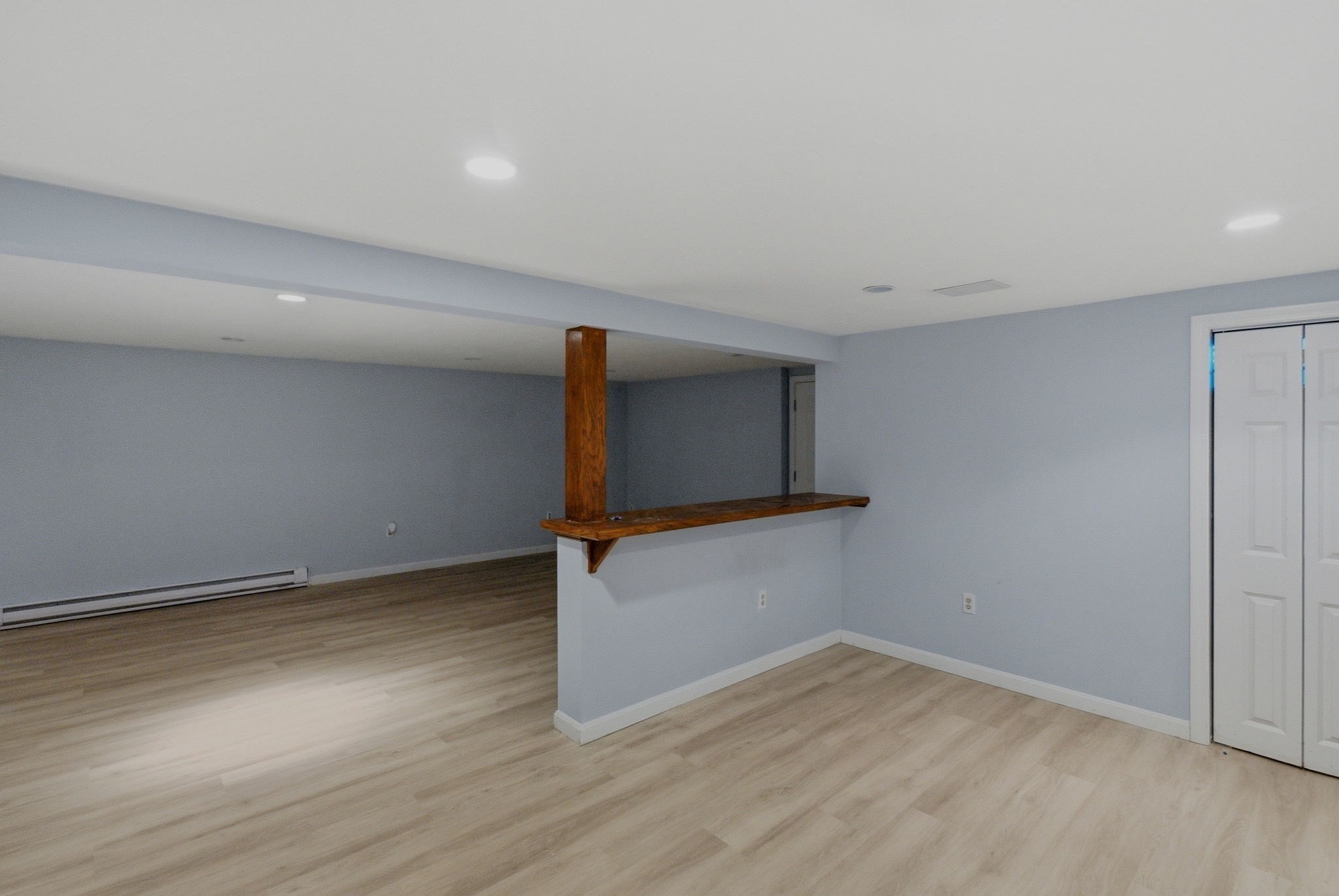 76 Carroll Dr