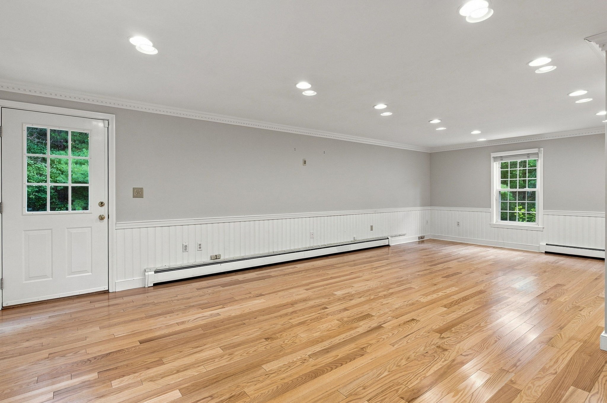 76 Carroll Dr