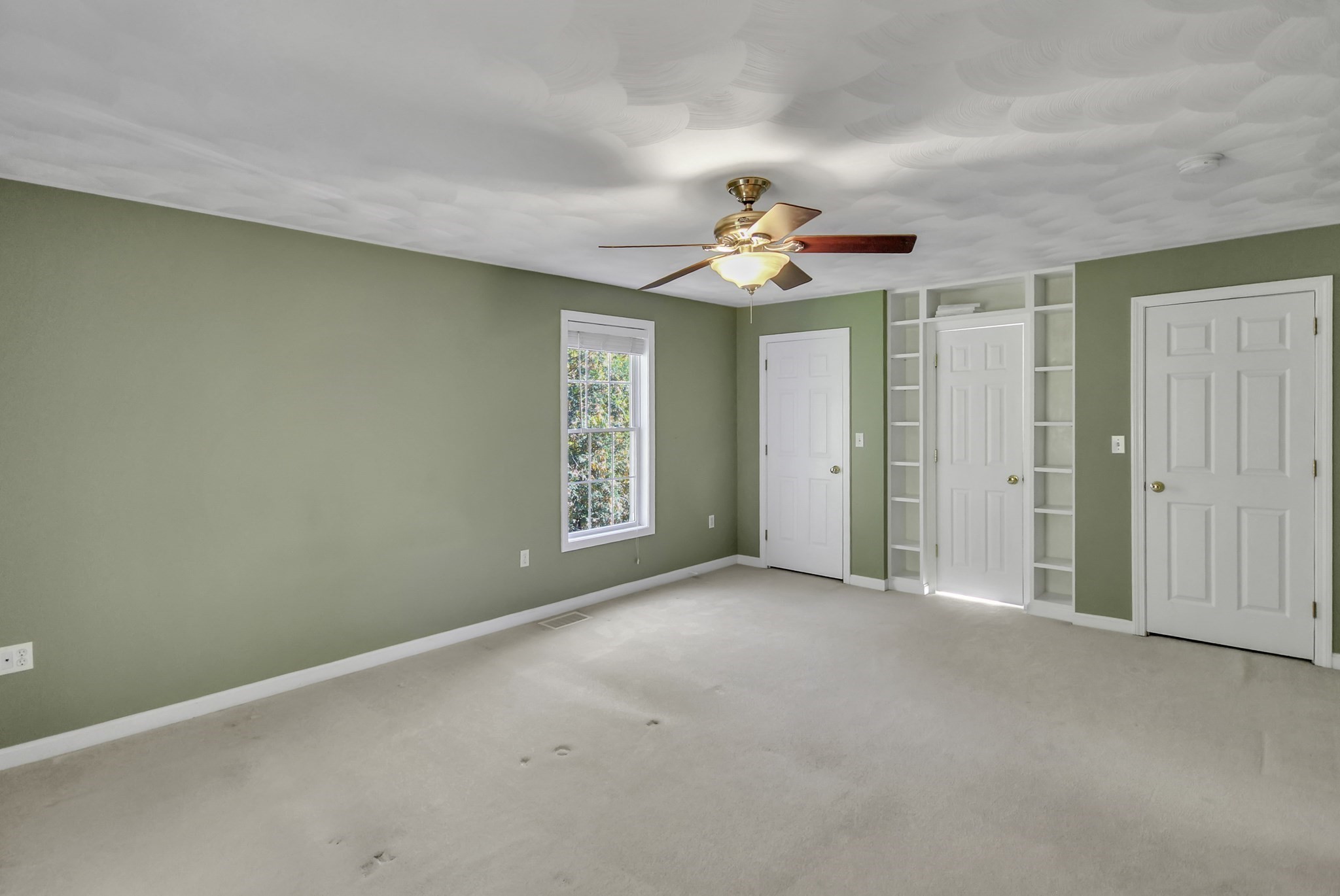170 Bay State Rd