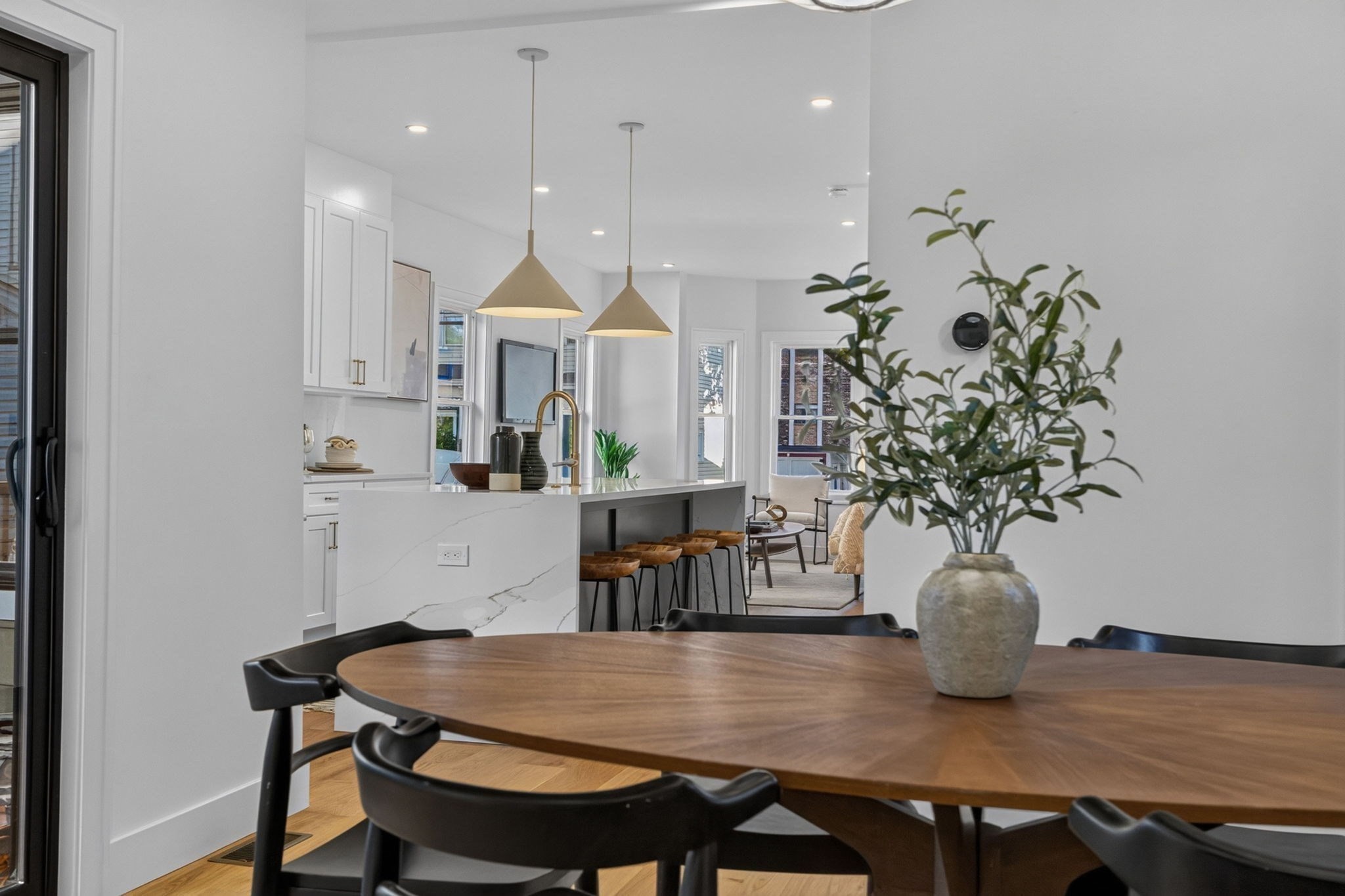 3 Fairlee St