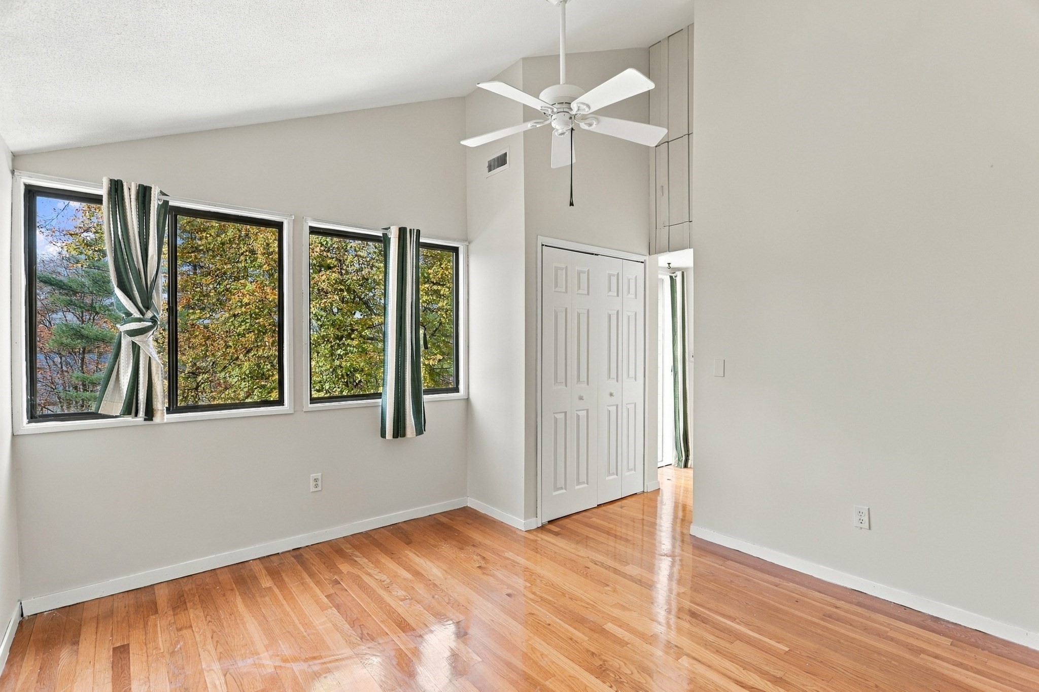 214 Meadows Edge # 214