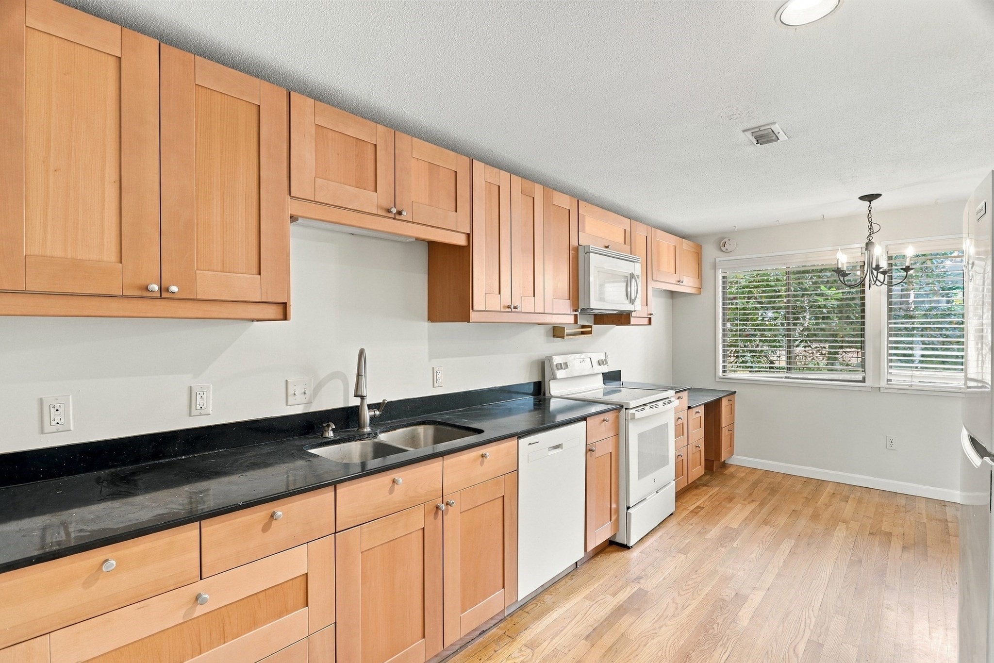 214 Meadows Edge # 214
