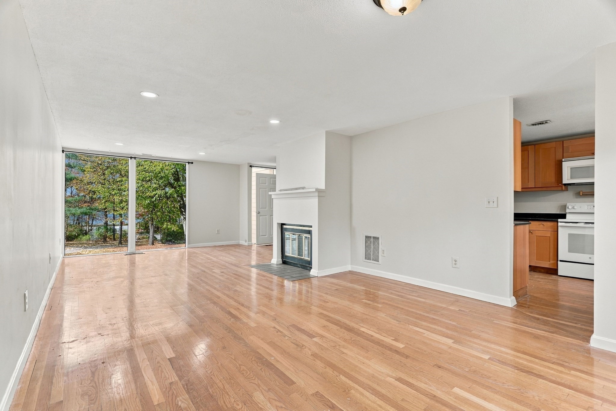 214 Meadows Edge # 214