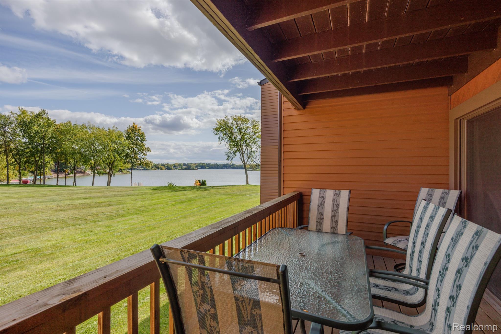 48291 BAYSHORE Drive