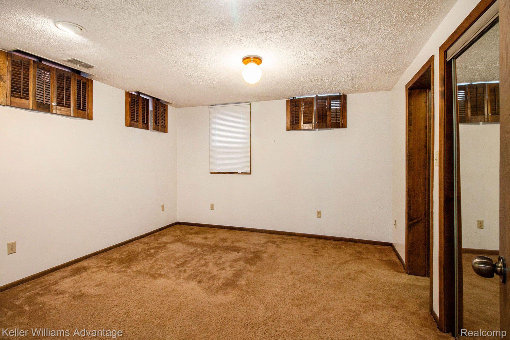 24633 Dinser Drive