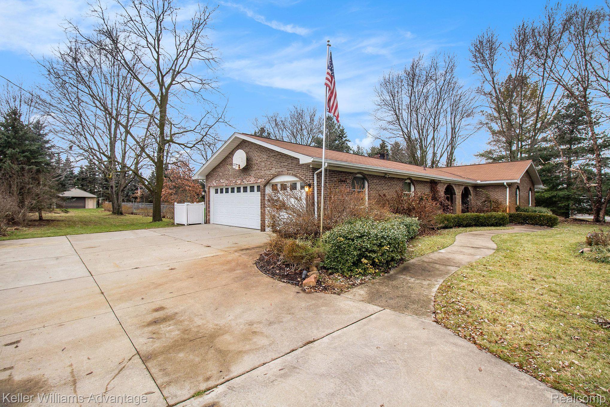 24633 Dinser Drive