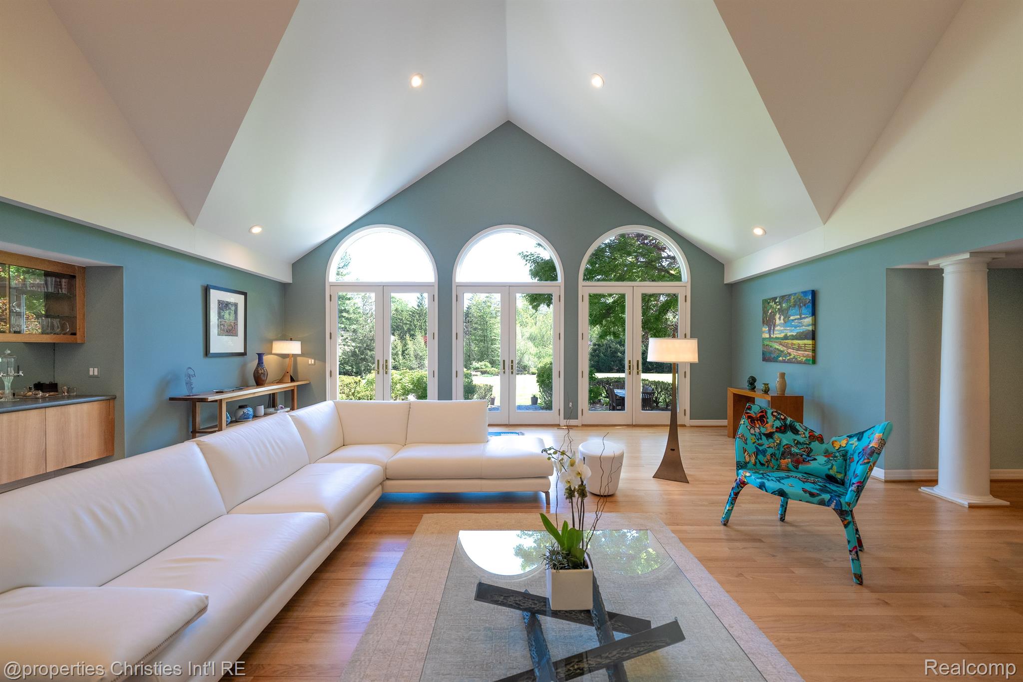 116 ENDICOTT Road