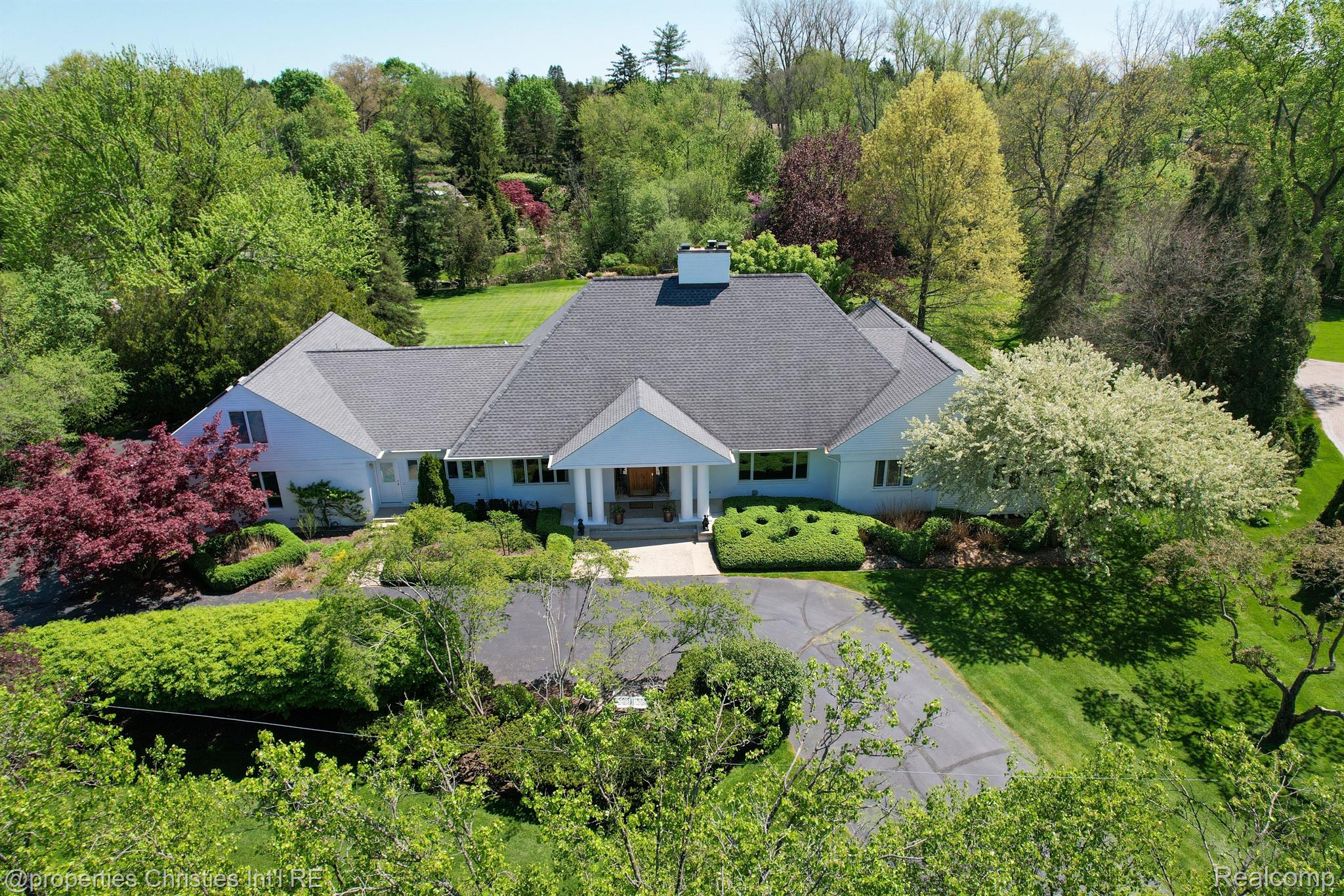 116 ENDICOTT Road