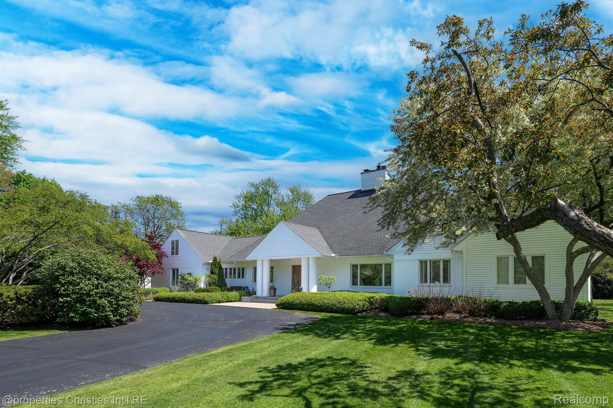 116 ENDICOTT Road