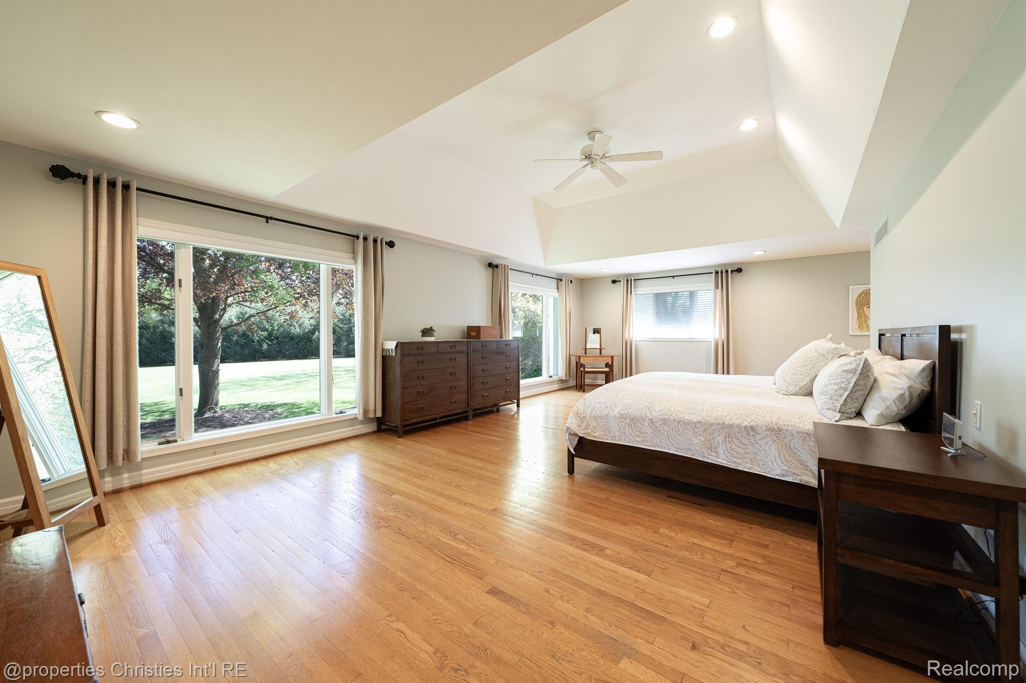 116 ENDICOTT Road