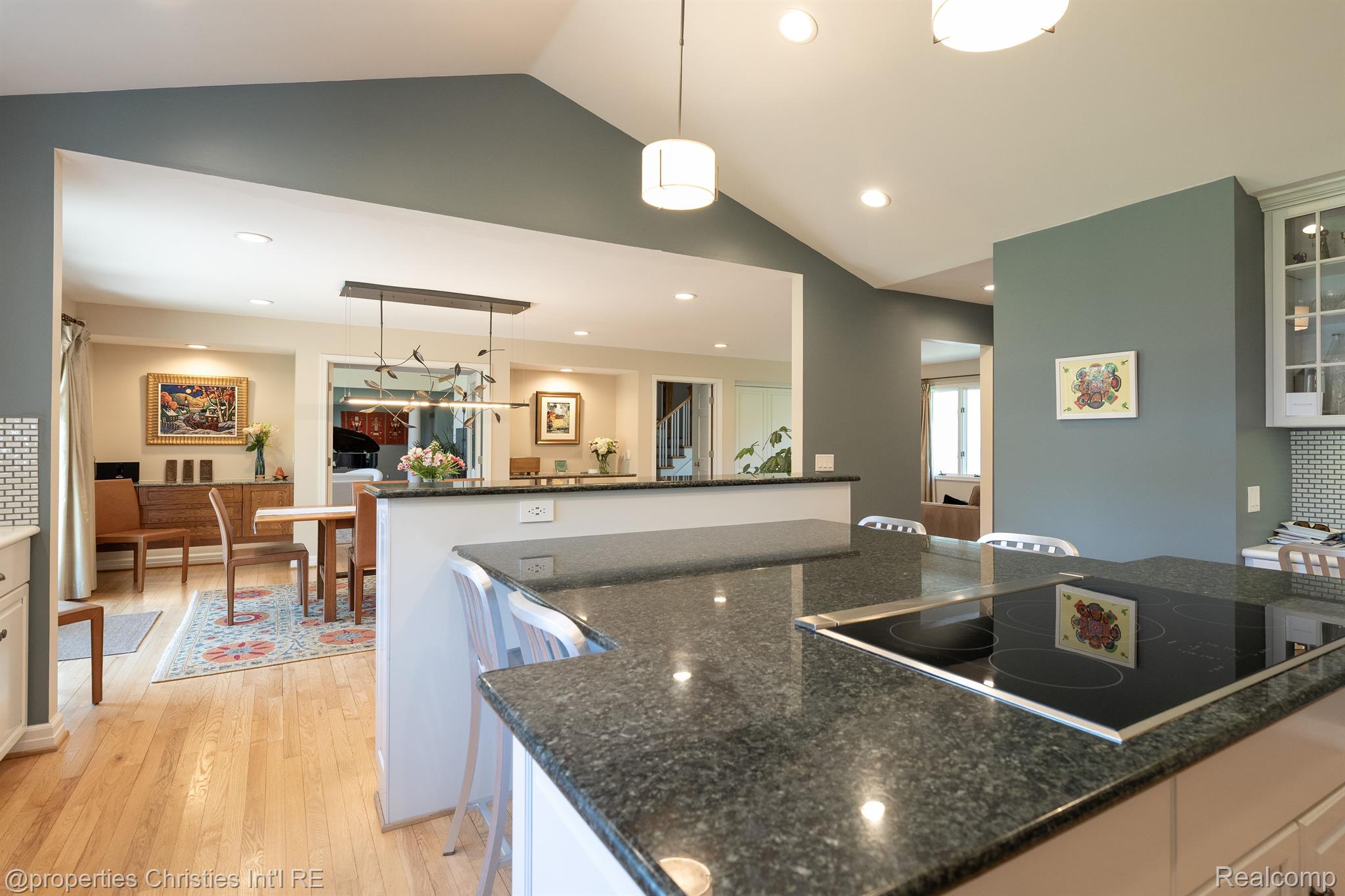 116 ENDICOTT Road