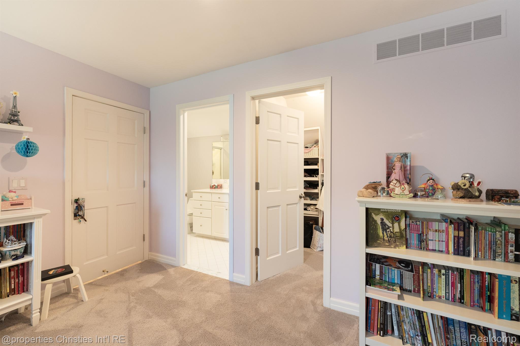 116 ENDICOTT Road
