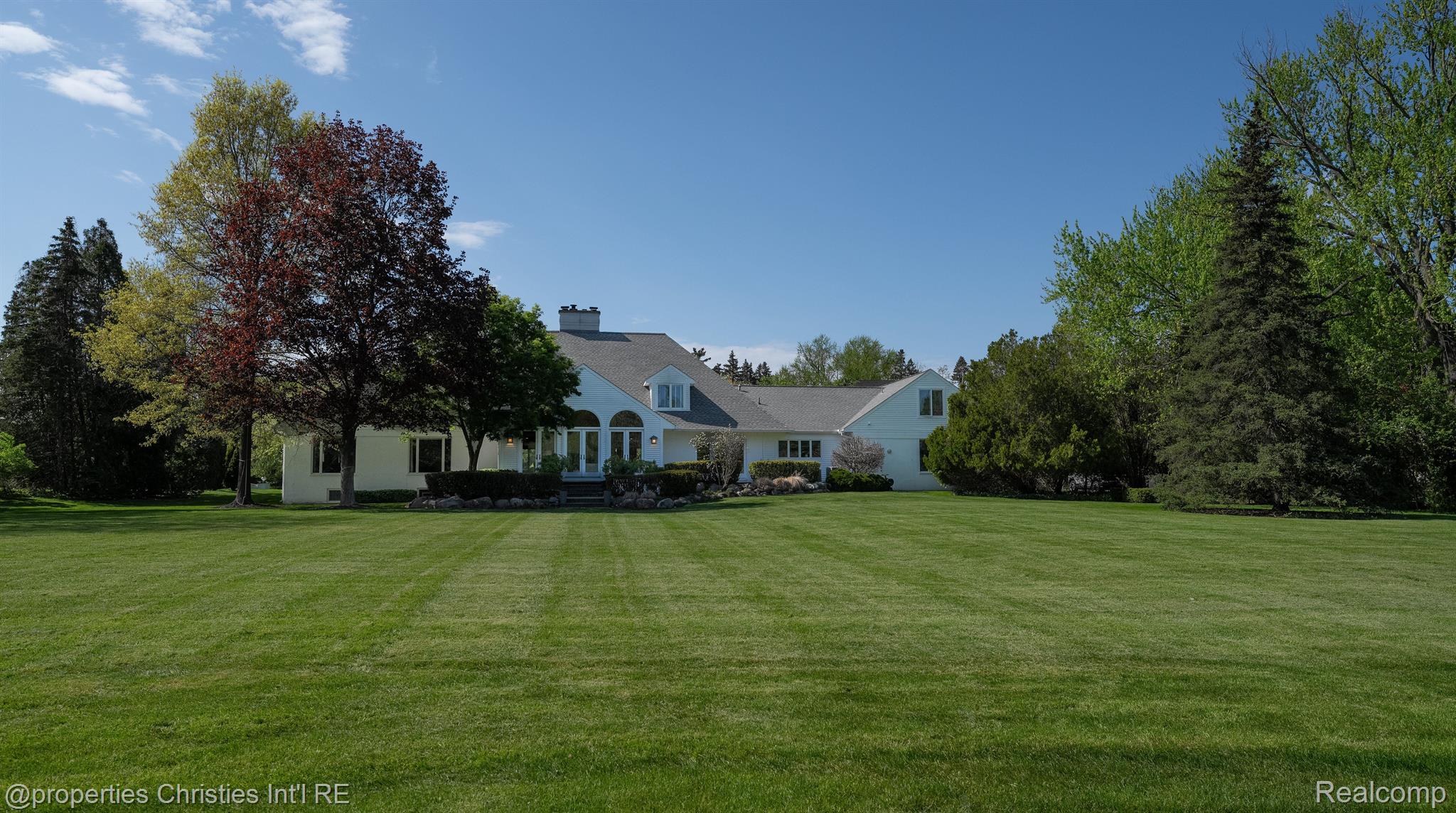 116 ENDICOTT Road